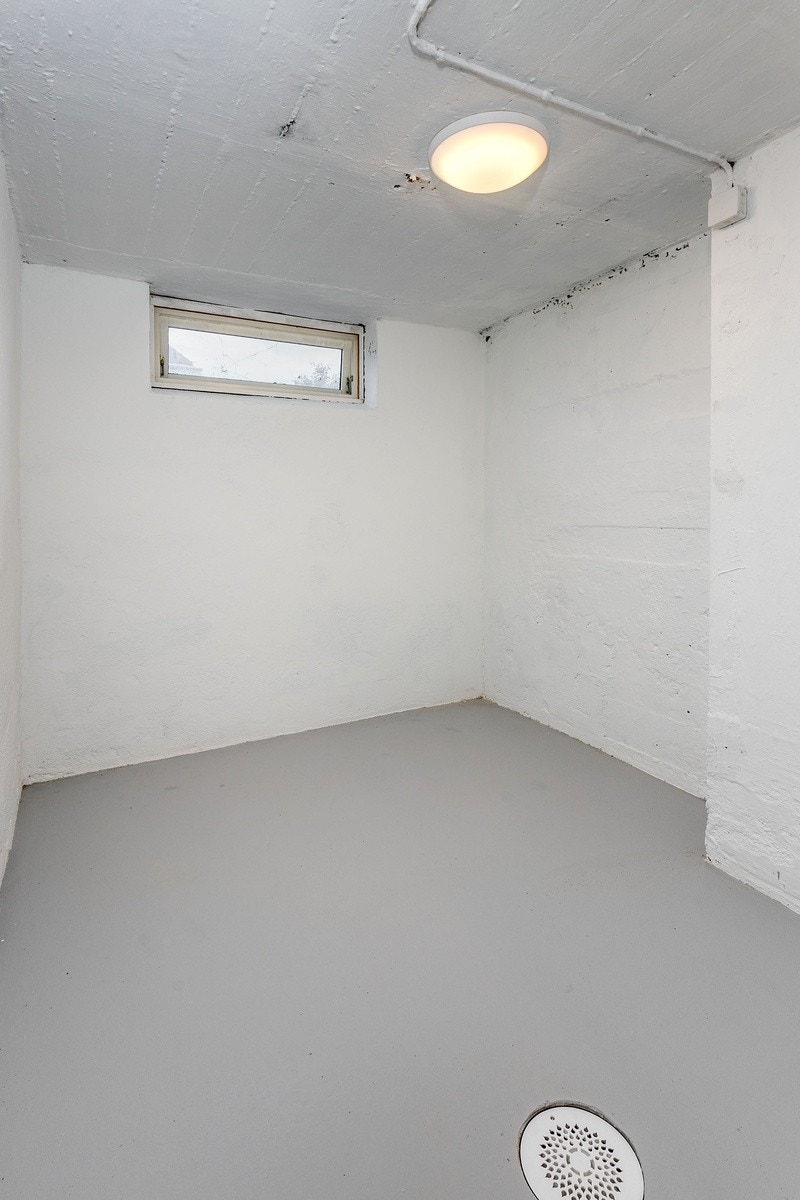 Typisk liten bod Galleribilde