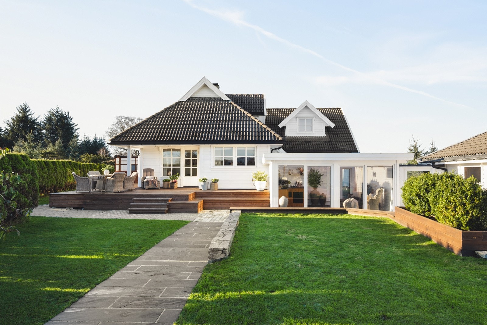 Velkommen til Melingsvegen 4 - presentert av eiendomsmegler Elisabeth Marvik v/PrivatMegleren - Foto: Panomax Studio Galleribilde