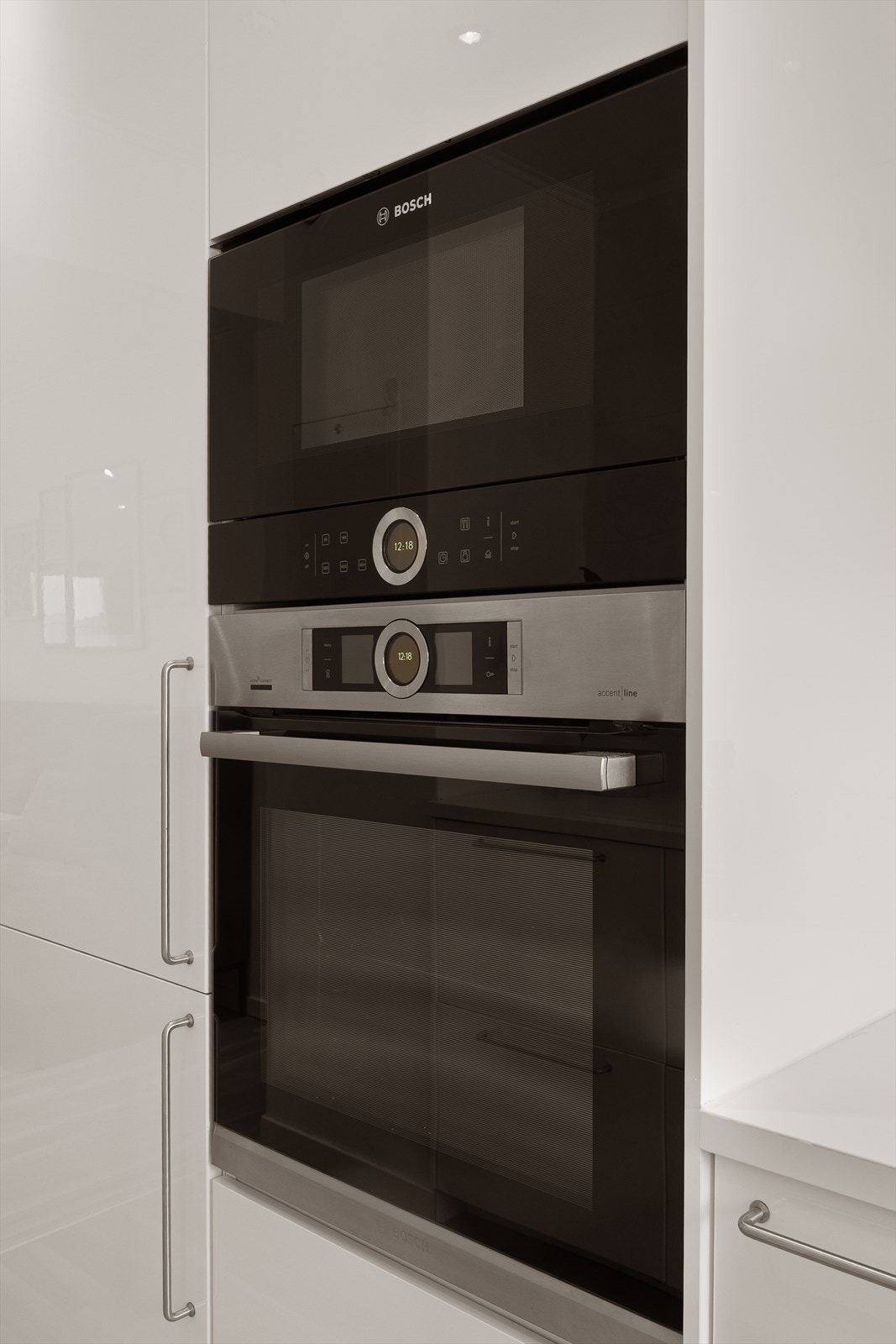 Mikro og stekeovn fra 2021 Galleribilde