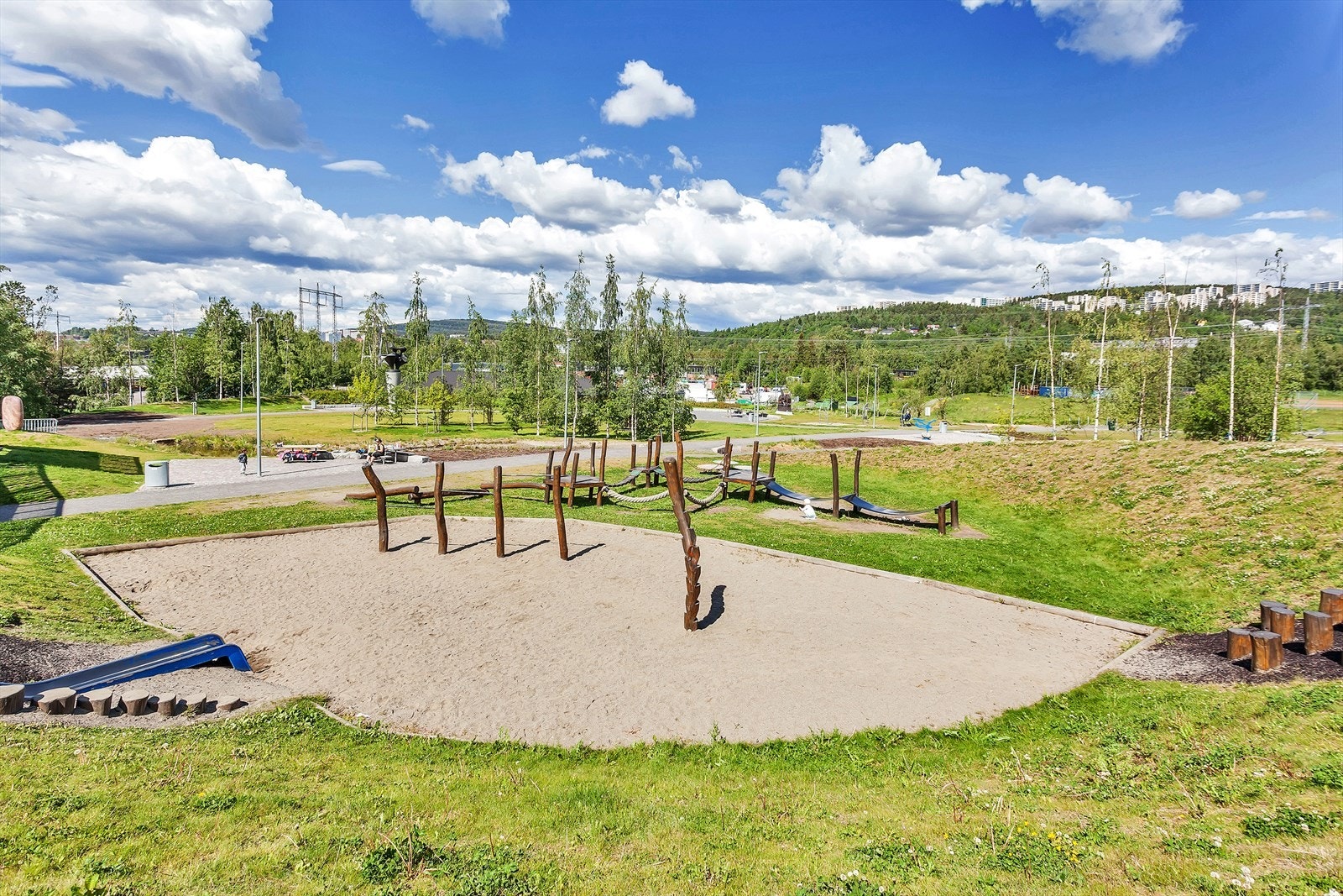 Rommensletta skulpturpark Galleribilde