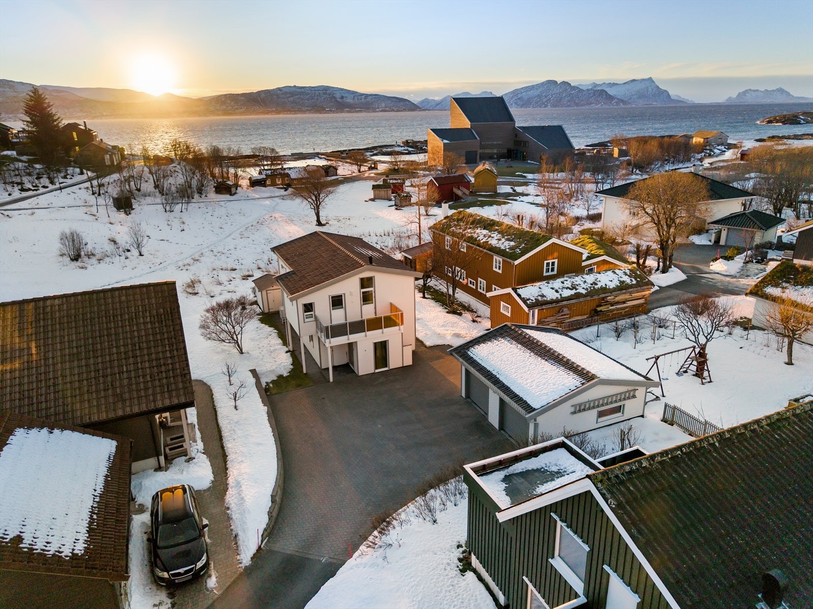 Orkesterplass til "Mother Nature" Galleribilde