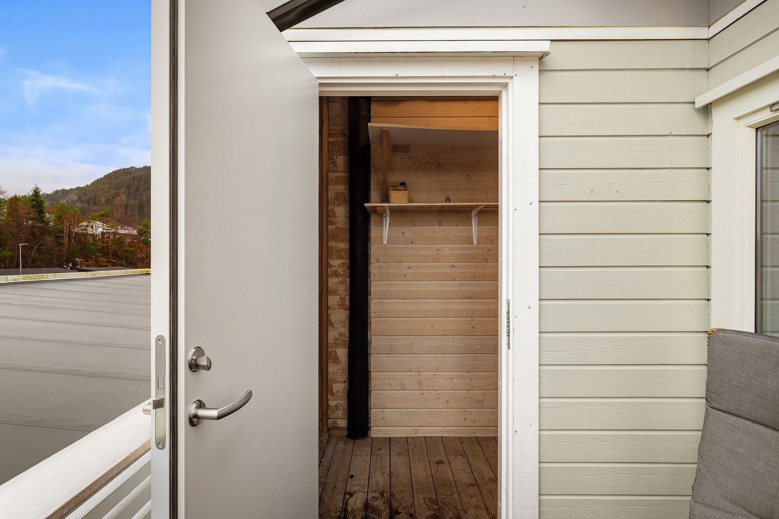 Bod på 2 kvm på balkongen Galleribilde