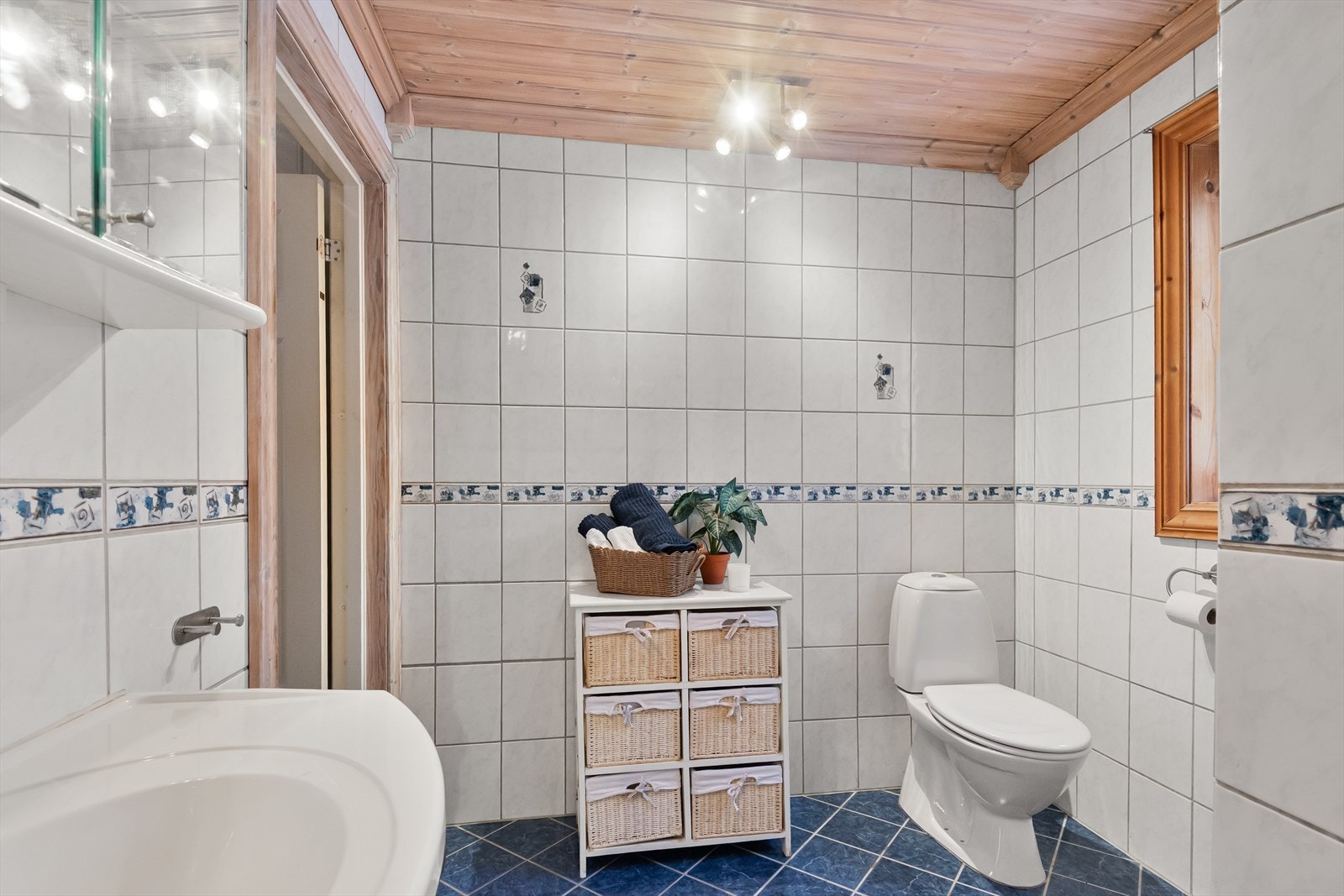 Bad/ wc fra 2004 - Gulvvarme og fliser Galleribilde