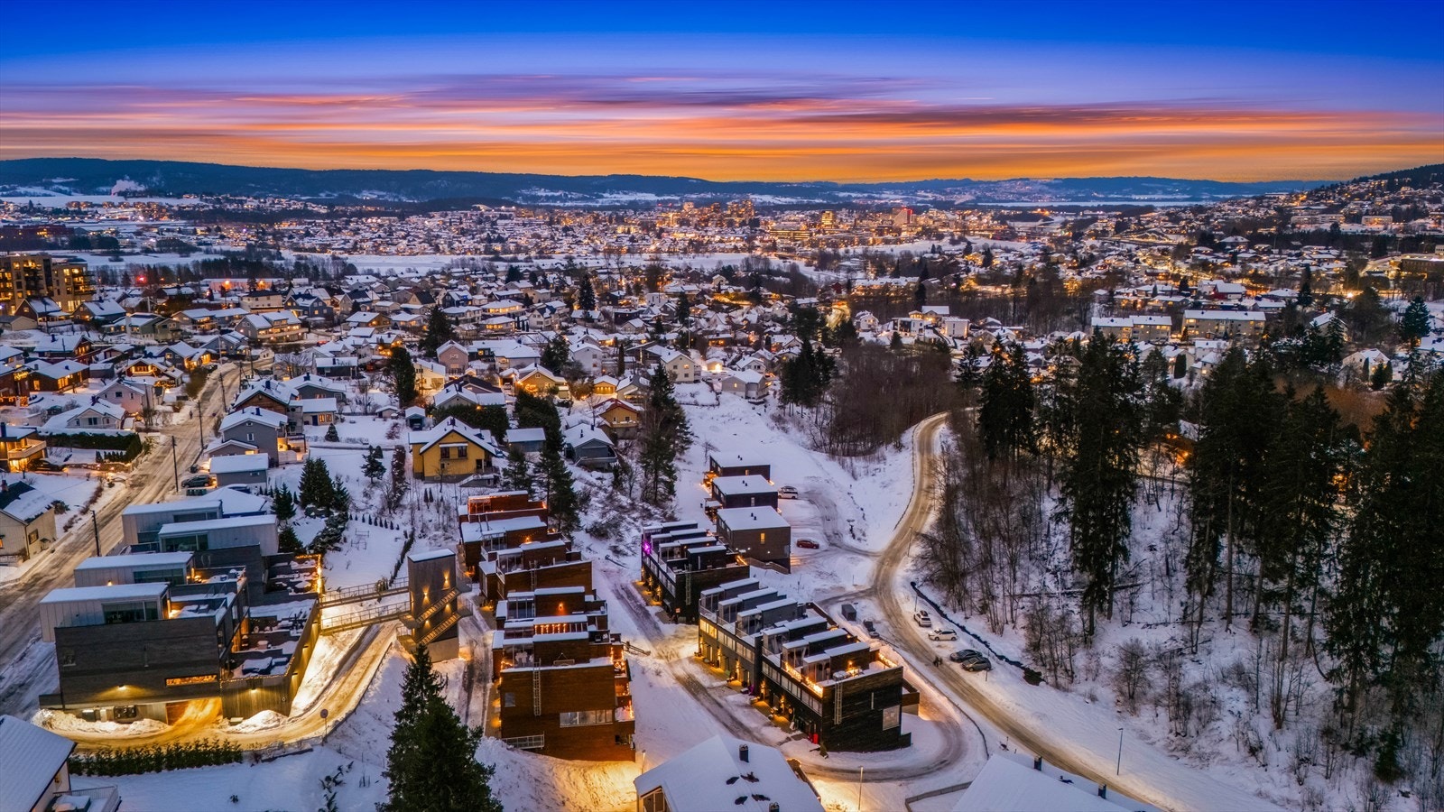 Dette er et område mange barnefamilier aktivt søker seg til - takket være tryggheten i nabolaget og nærheten til både natur og byliv. Galleribilde