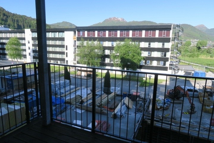 Utsikt mot Sunnfjord Hotel Galleribilde