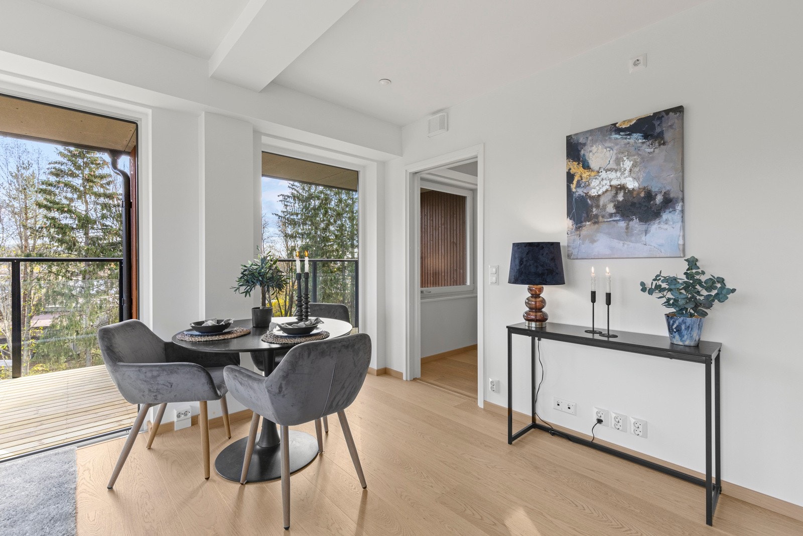 Grunnpakke for kabel-TV og internett er inkl. i felleskostnadene Galleribilde