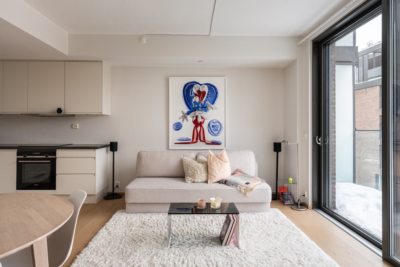 Det er lave månedlige felleskostnader i sameiet Galleribilde