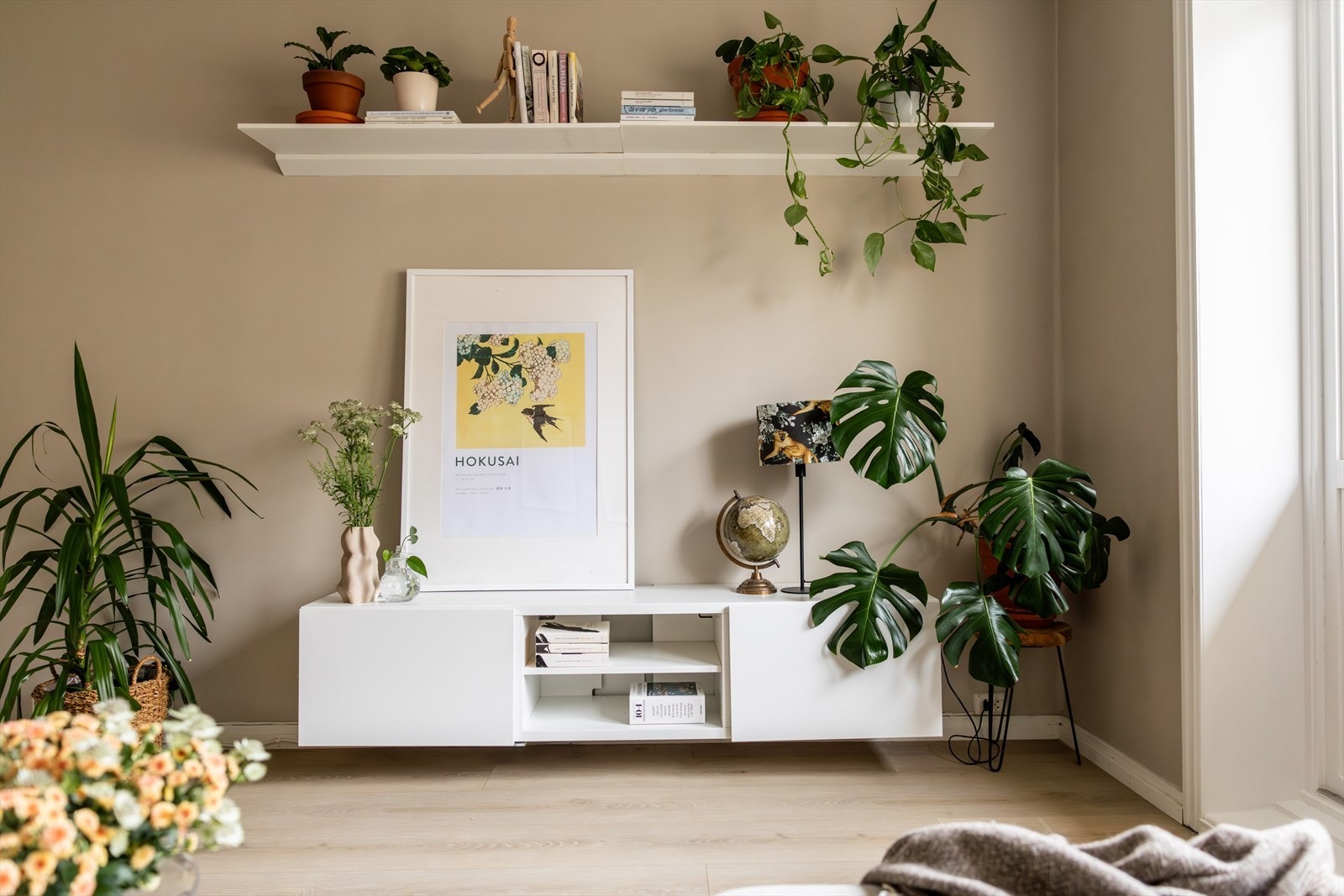 Siden varmtvann og fyring er inkludert i felleskostnadene, blir strømkostnadene lave Galleribilde