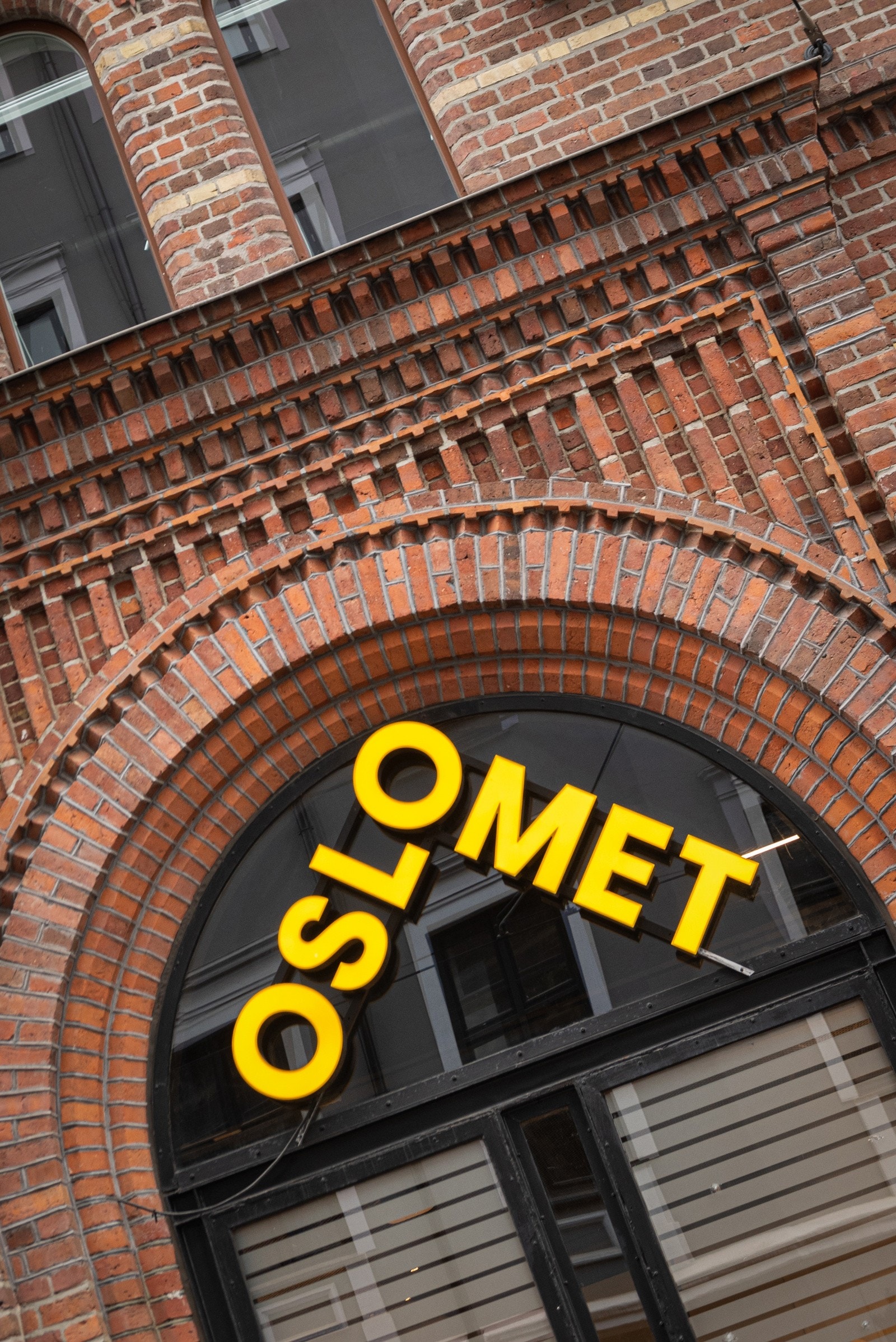 OsloMet ligger rett over veien. Galleribilde