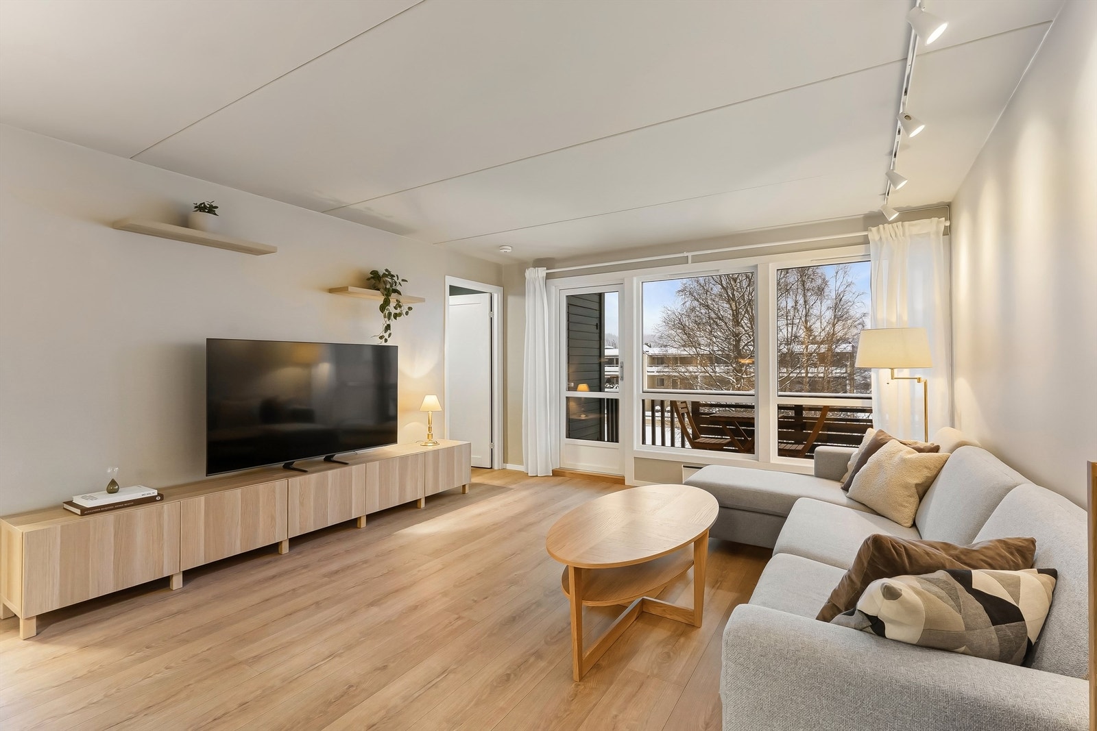 Velkommen til Gullhaugveien 207 på Bærums Verk. FOTO: Zovenfra AS Galleribilde