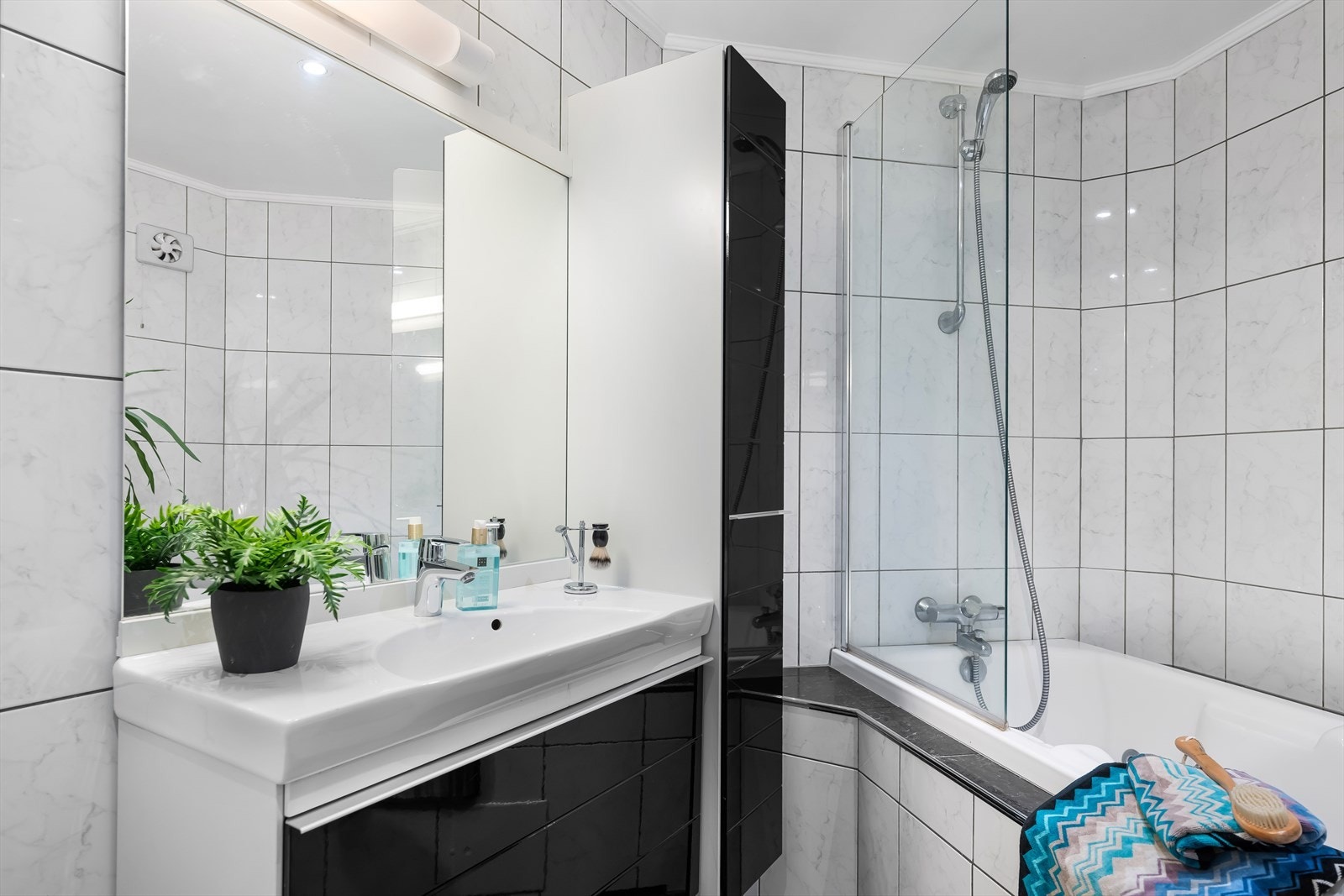 Nye baderomsmøbler i 2025 Galleribilde