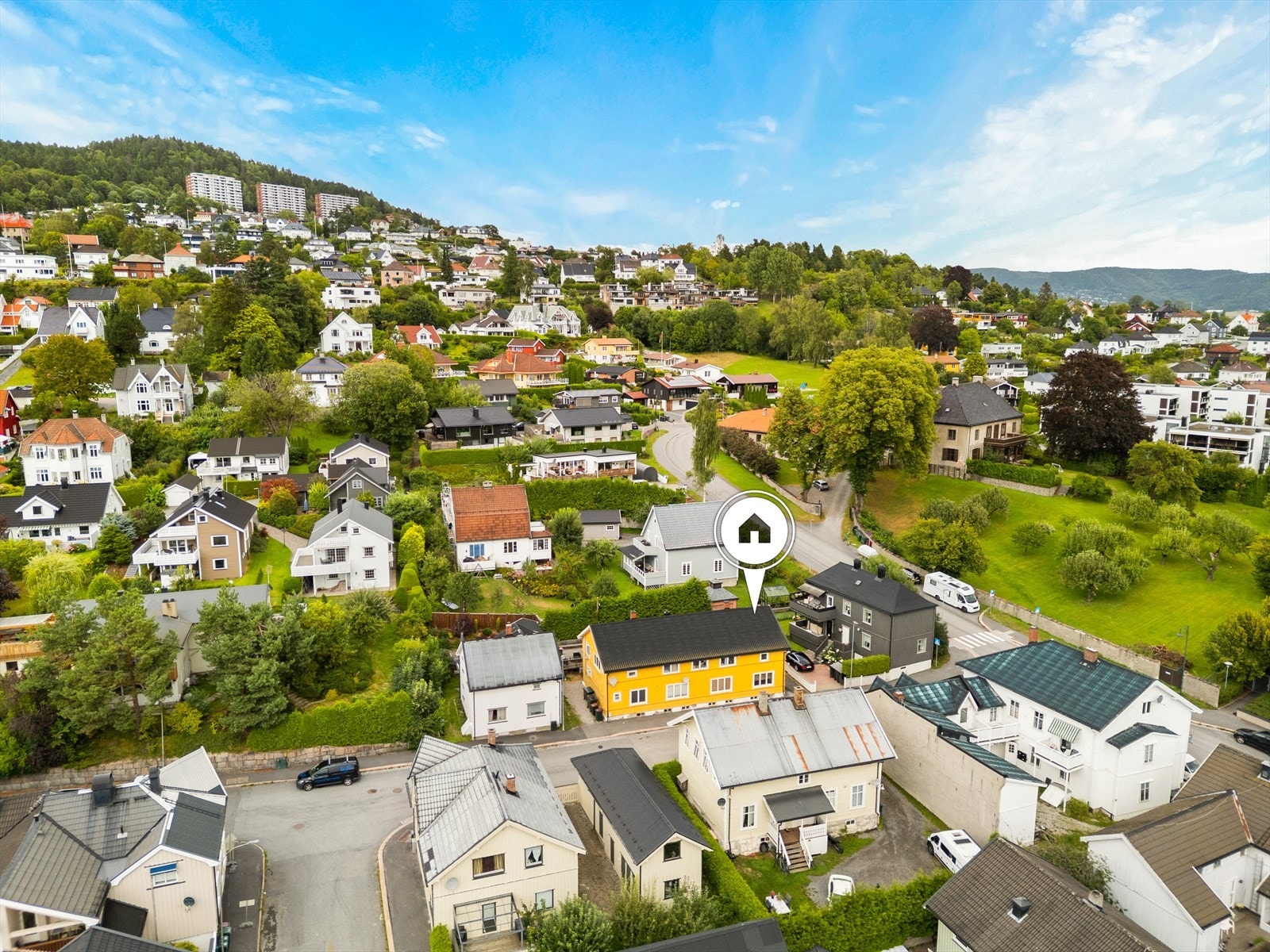 Thornegata 59 ligger i en rolig gate, meget sentralt på Bragernes Galleribilde