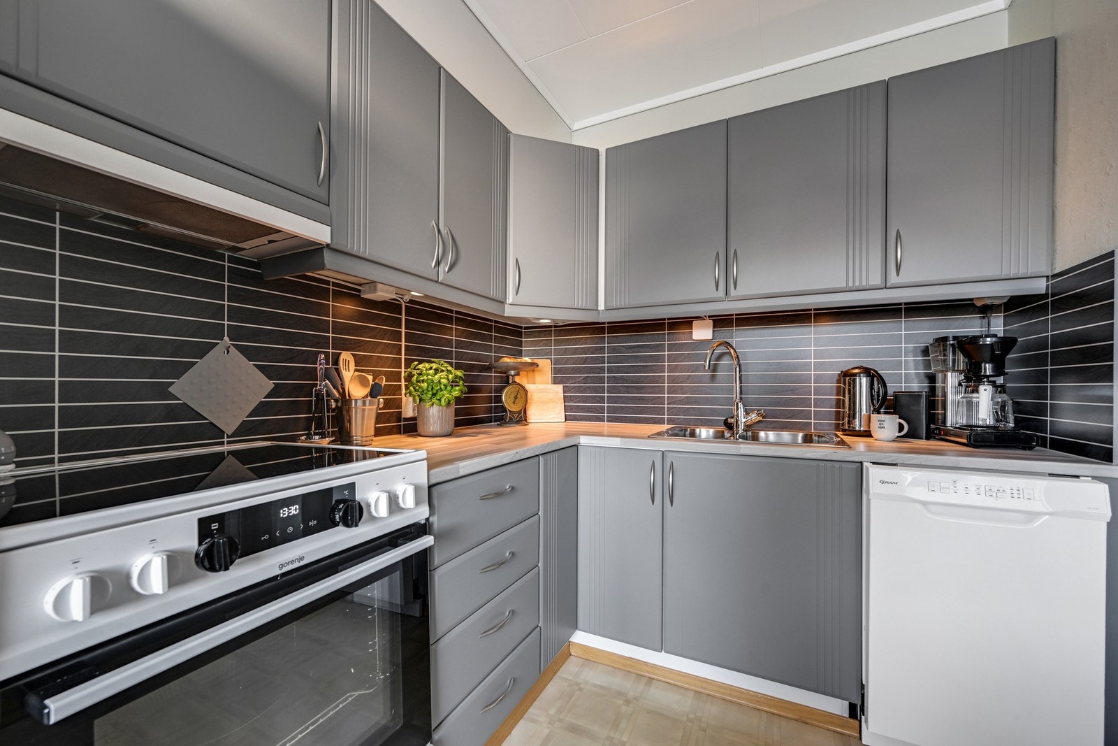 Gråmalt og godt holdt innredning Galleribilde