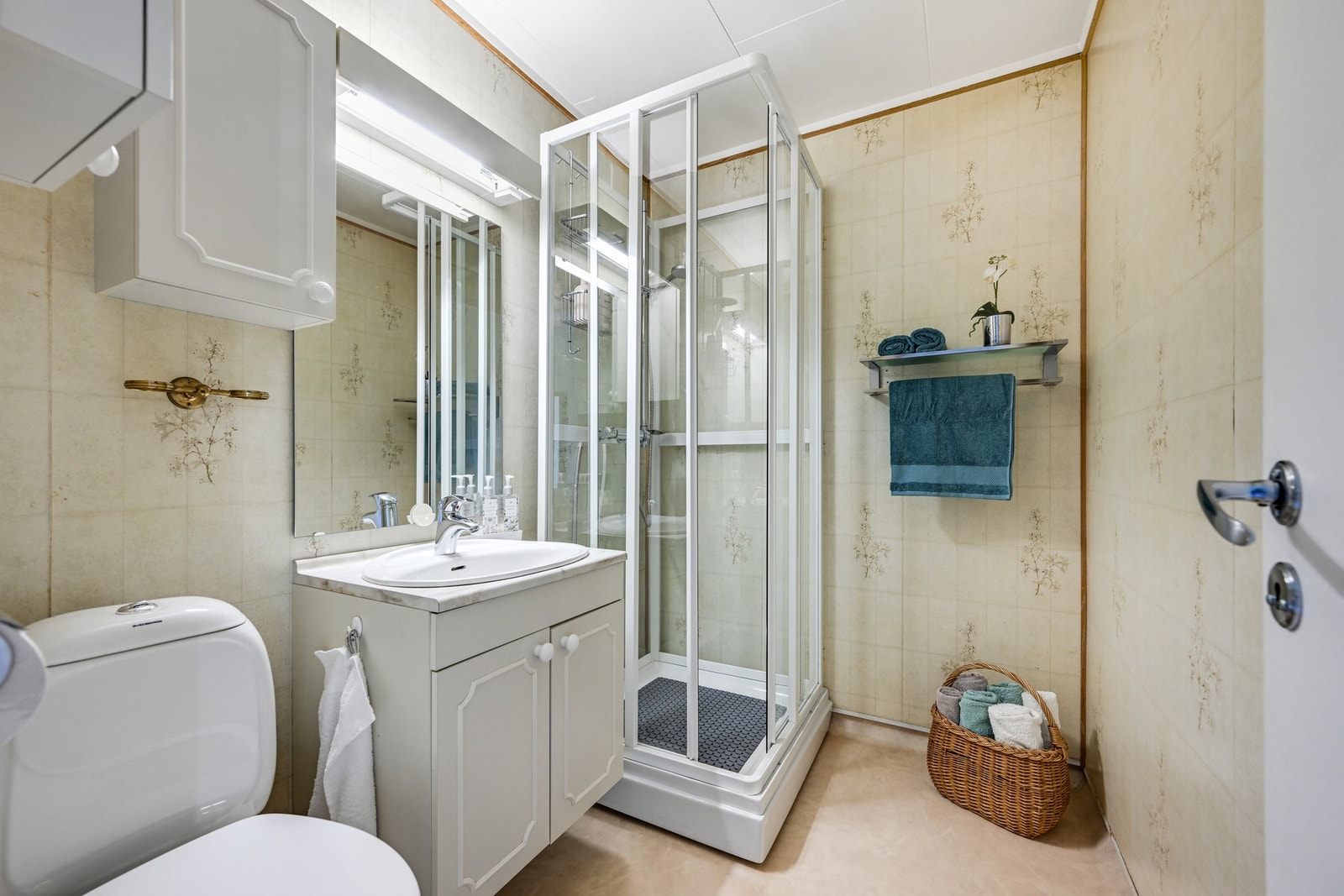 Eldre bad men alt fungerer og er i daglig bruk Galleribilde