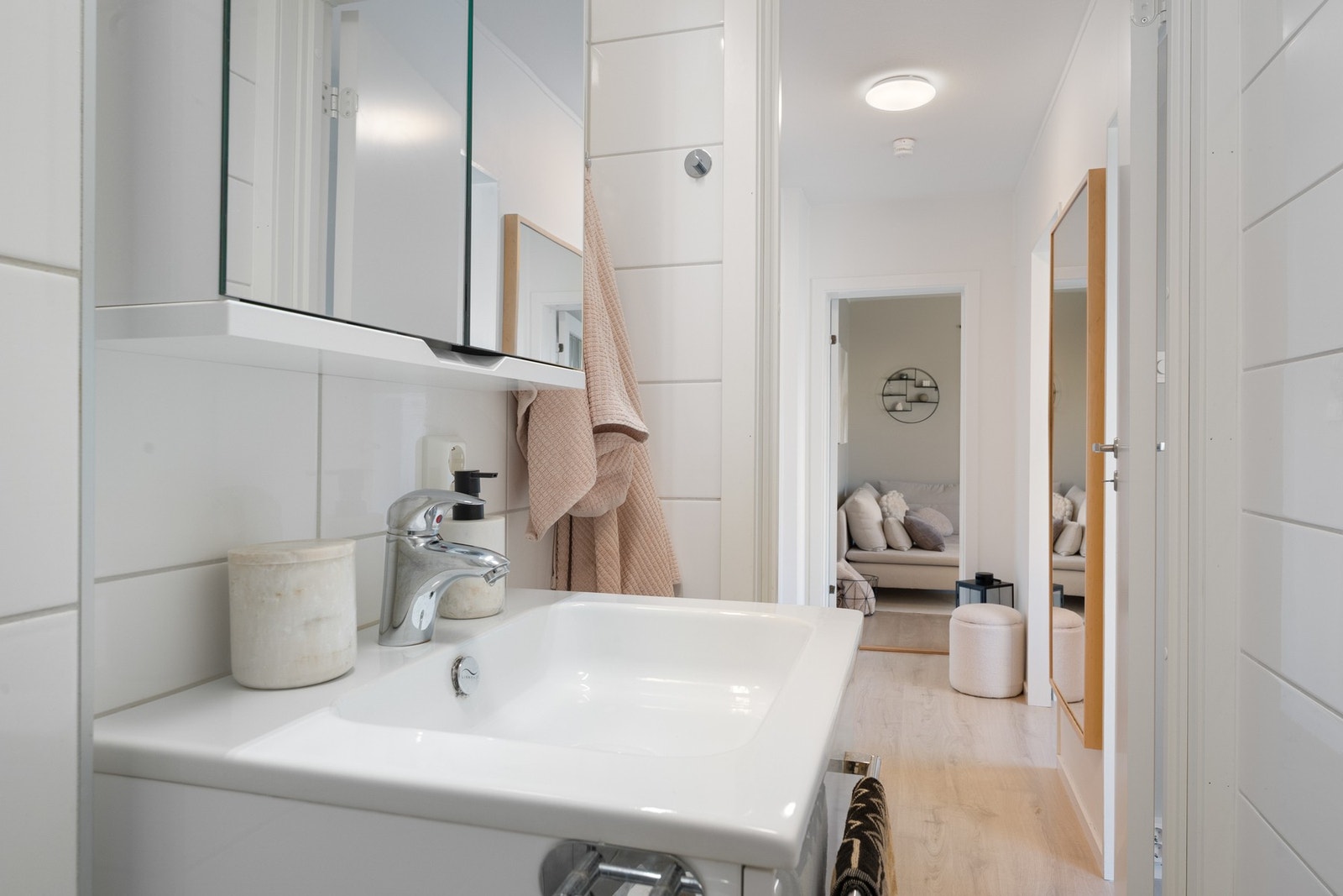 Baderommet ble oppgradert i 2017/2018 i forbindelse med rørfornying i laget. Galleribilde