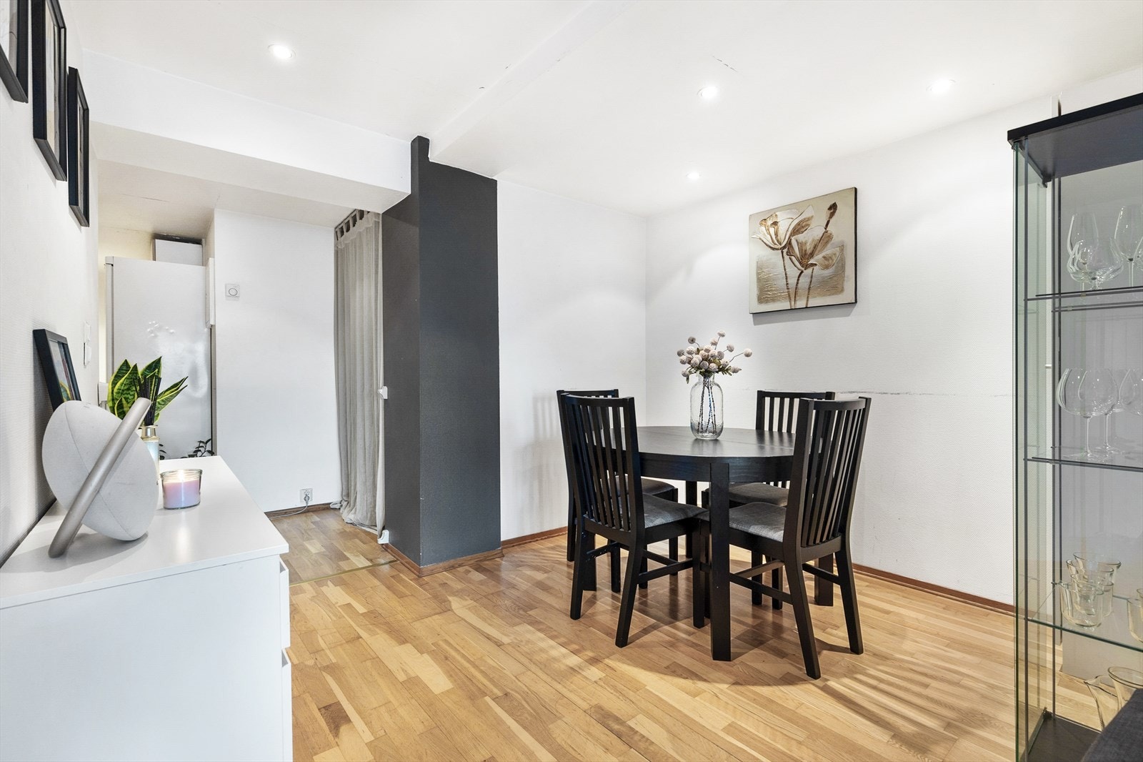 Dette er en lys og fin leilighet med sentral beliggenhet i Drammen Galleribilde