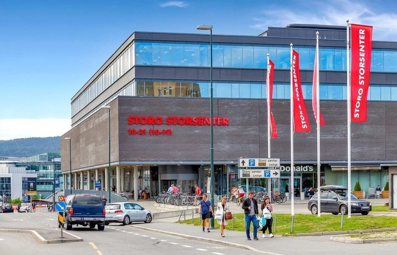 Storo storsenter har alt av butikker du trenger i hverdagen Galleribilde