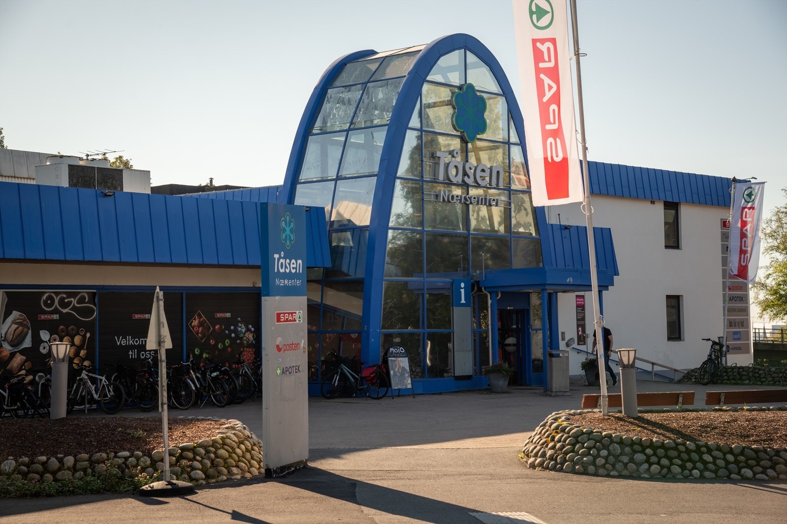 Tåsen senter er det lokale nærsenteret for Tåsen- og Nordbergområdet. Galleribilde