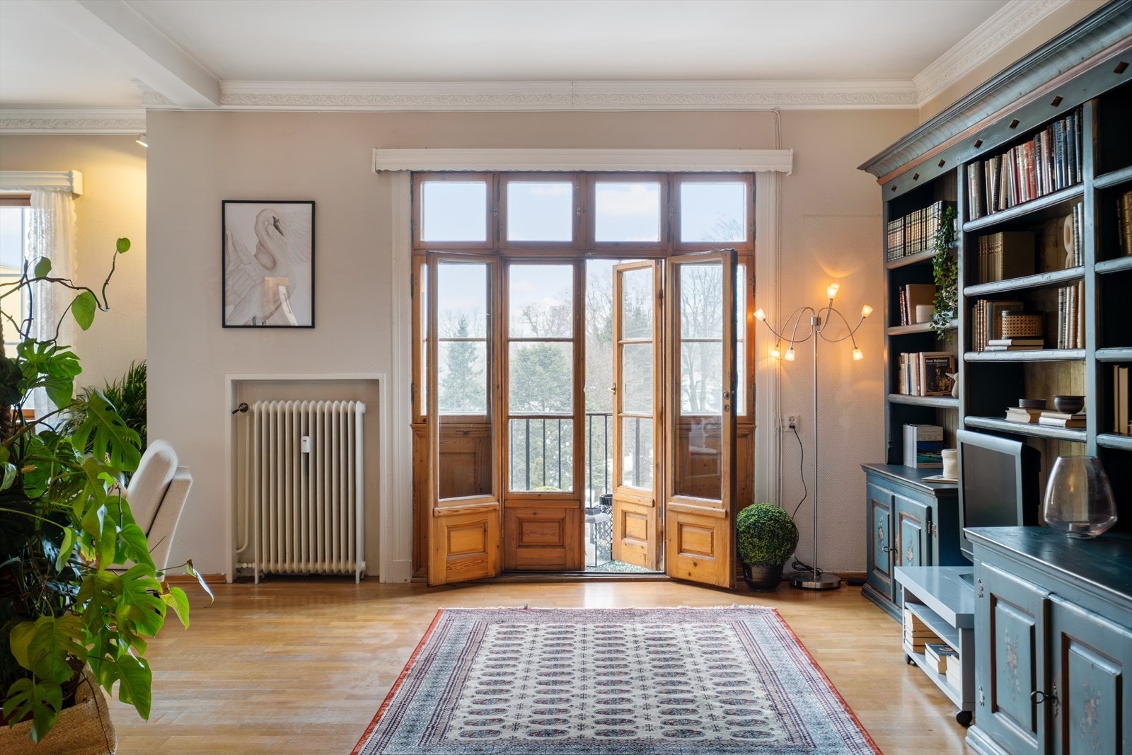 Leiligheten har oppussingsbehov, og gir et godt utgangspunkt for deg som ønsker å modernisere og skape en bolig etter eget ønske. Galleribilde