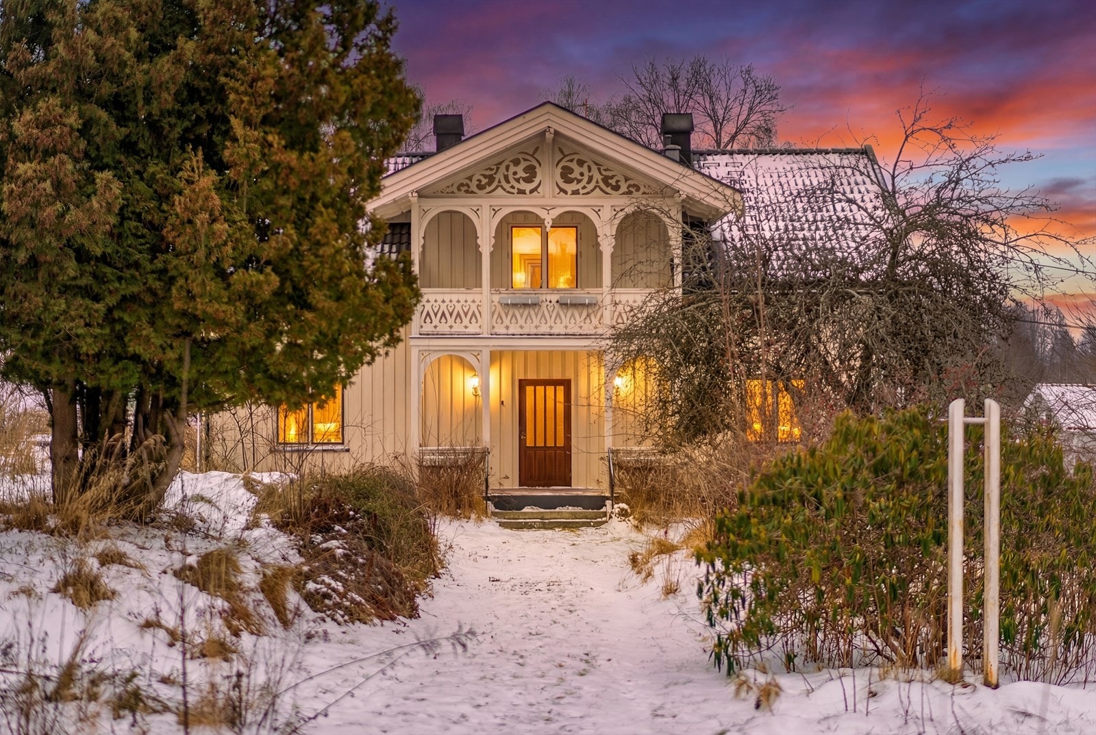 Digitalt skapt skumringsbilde - velkommen til visning! Galleribilde