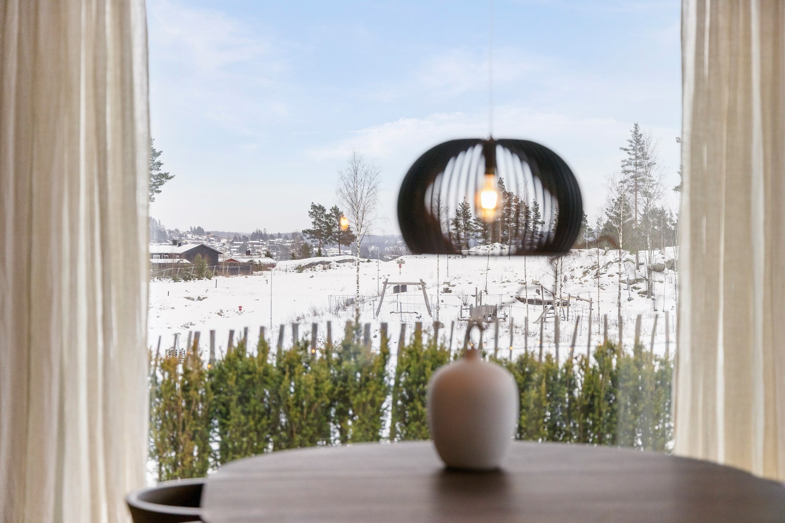 Utsynet fra spisestuen. Galleribilde