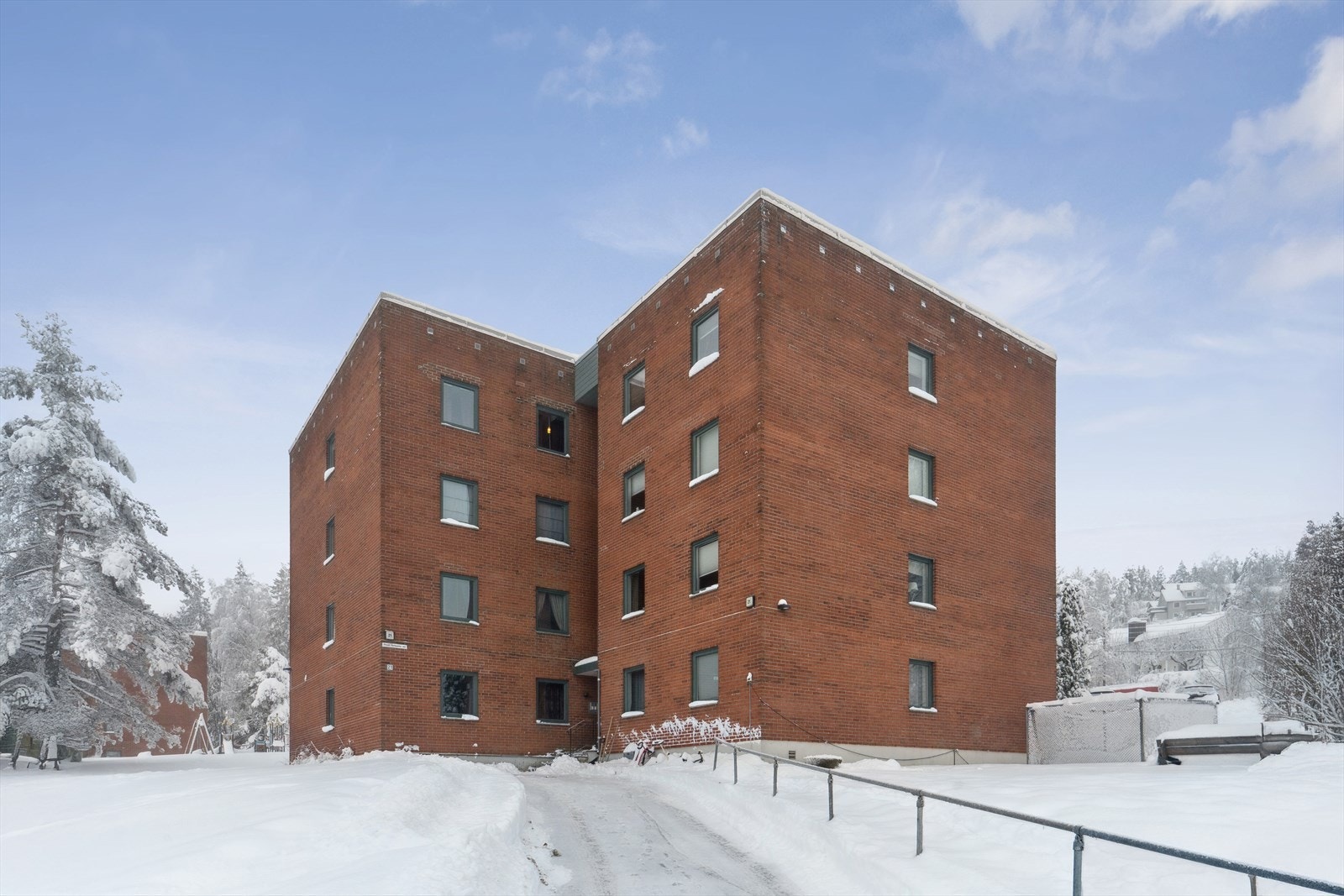 Boligen befinner seg i byggets 1. etasje. Galleribilde