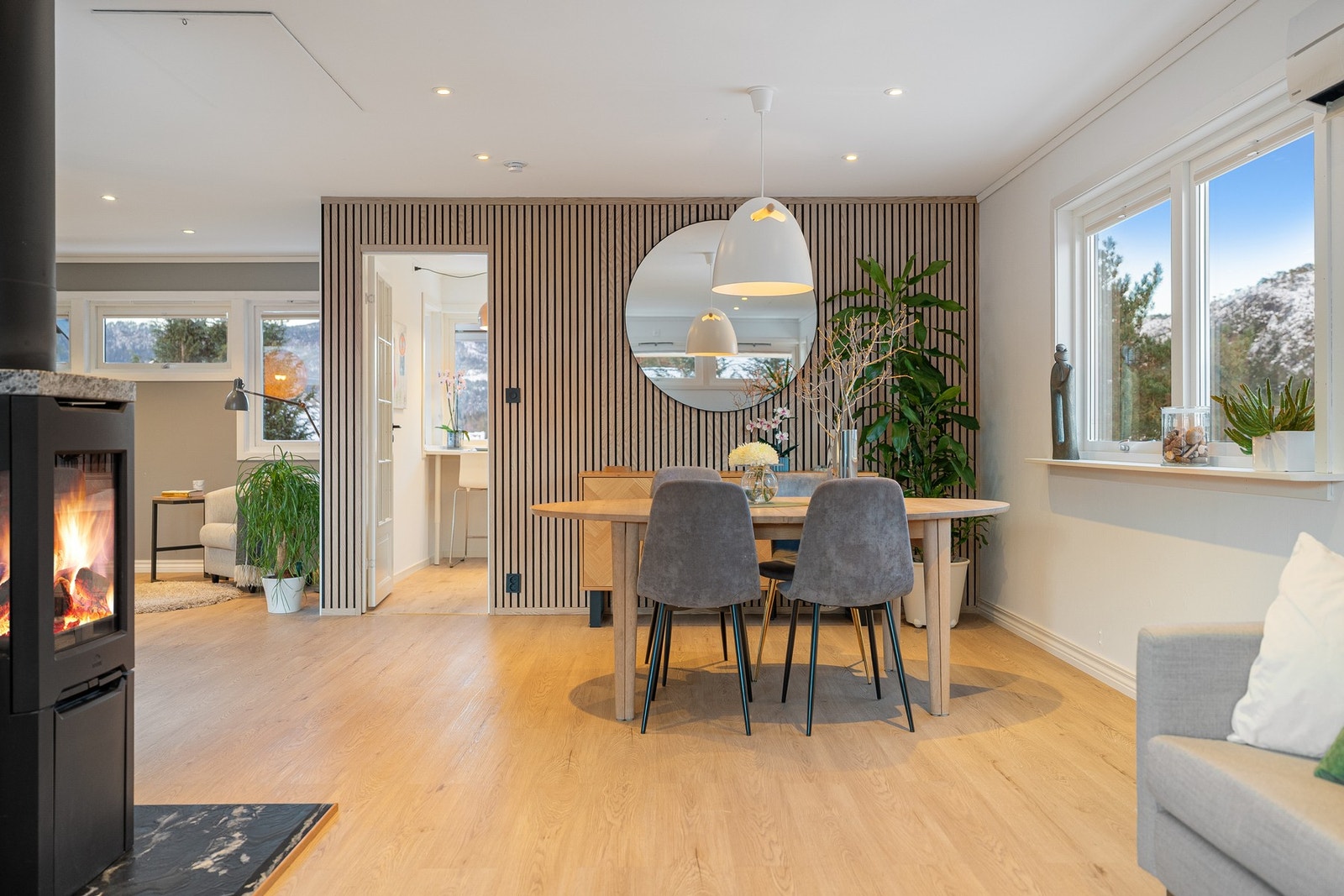 Enderekkehus på Nore Neset over 2 plan Galleribilde