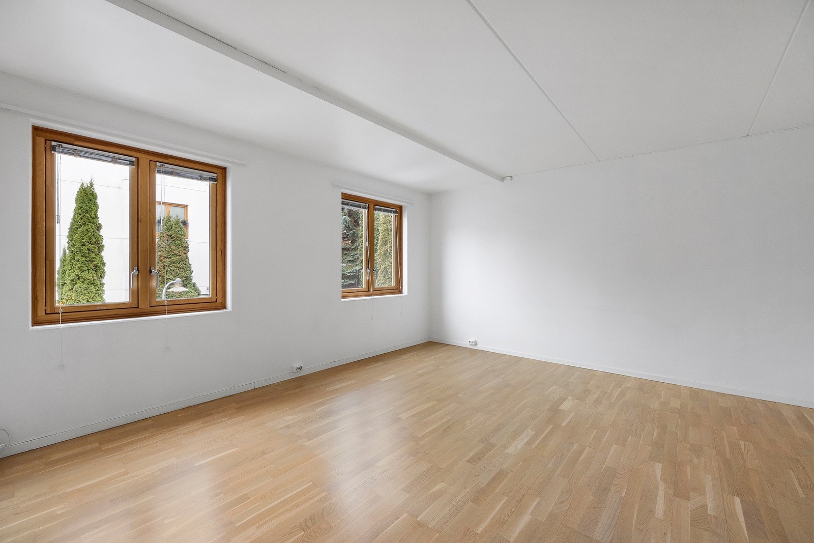 Stue mot bakgården Galleribilde