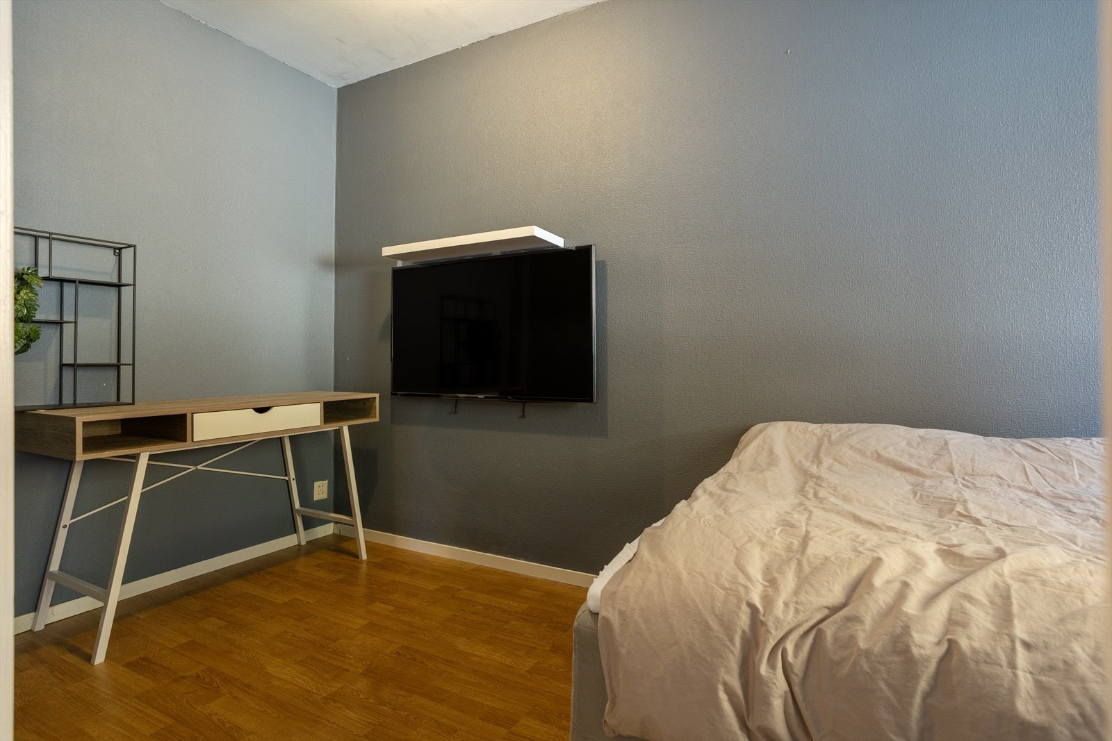 Soverom tre i 2 etg på 7,9 kvm. Galleribilde