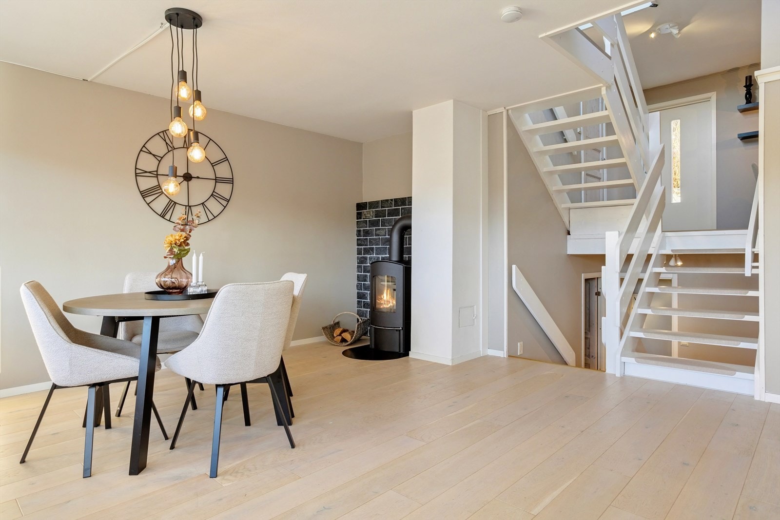 Velkommen til Vallalia 82 - Presentert av Tiril Myhre v/DNB Eiendom Galleribilde