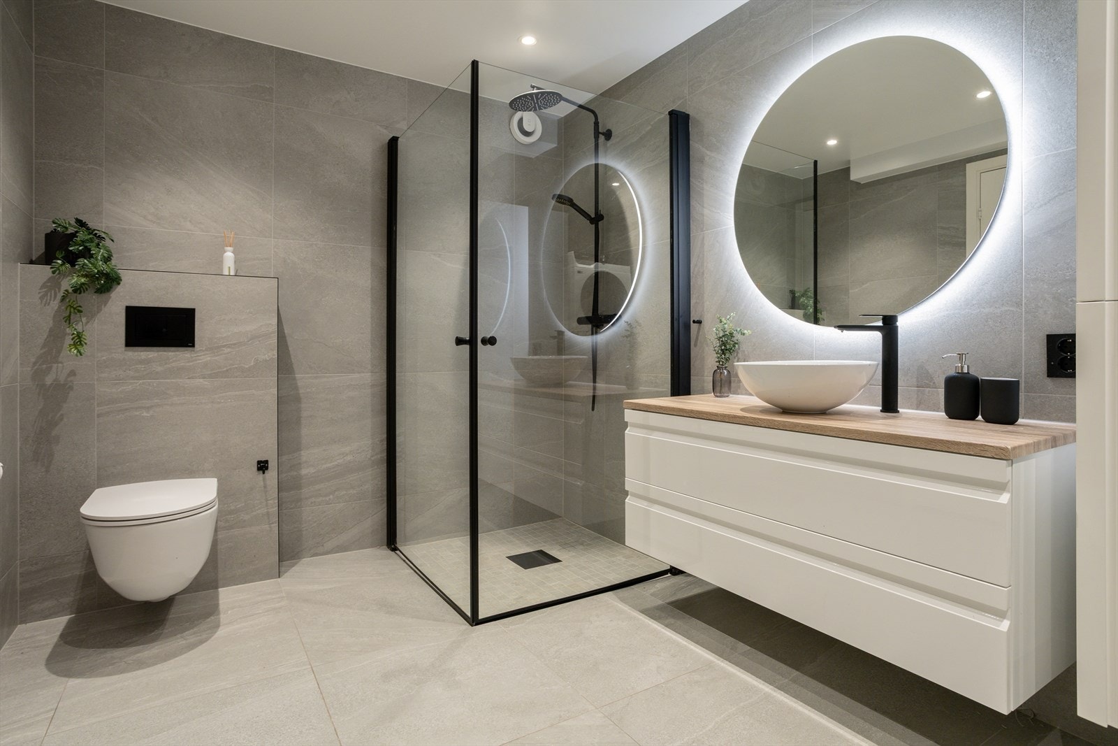 Flott og stilrent bad, nytt fra 2022. Galleribilde