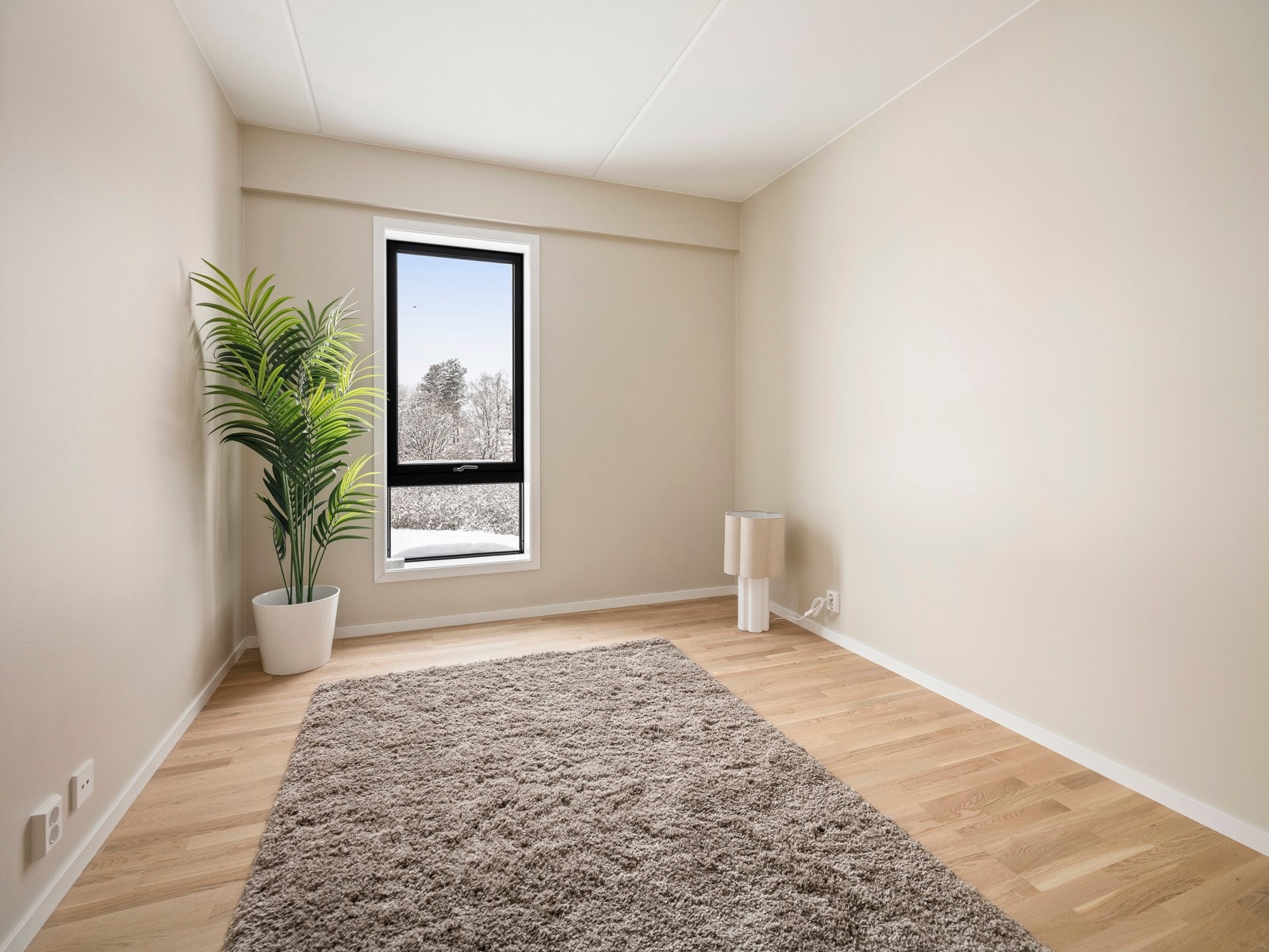 Leiligheten har to soverom, hovedsov på 13 kvm samt barnerom på 6 kvm. Galleribilde