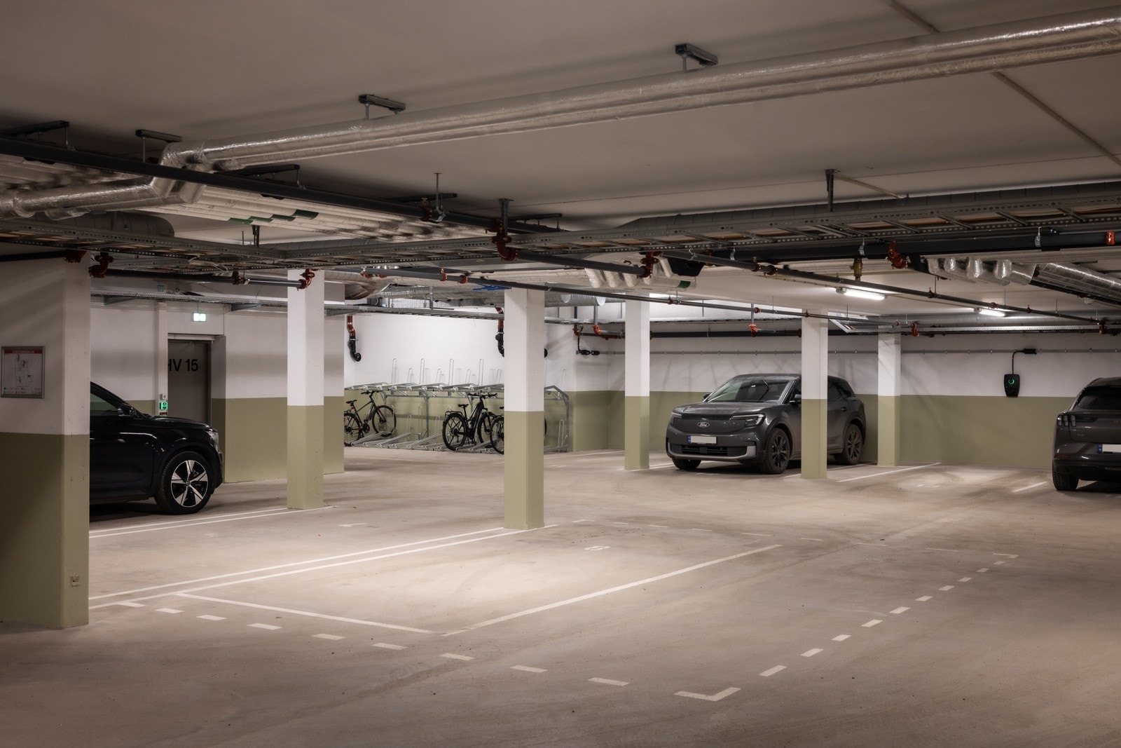 Mulighet for kjøp av garasjeplasser. Garasjeanlegg med direkte heisadkomst Galleribilde