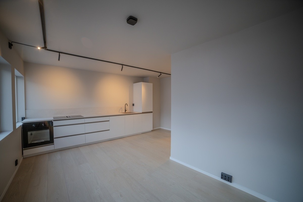 2 Etasje Galleribilde