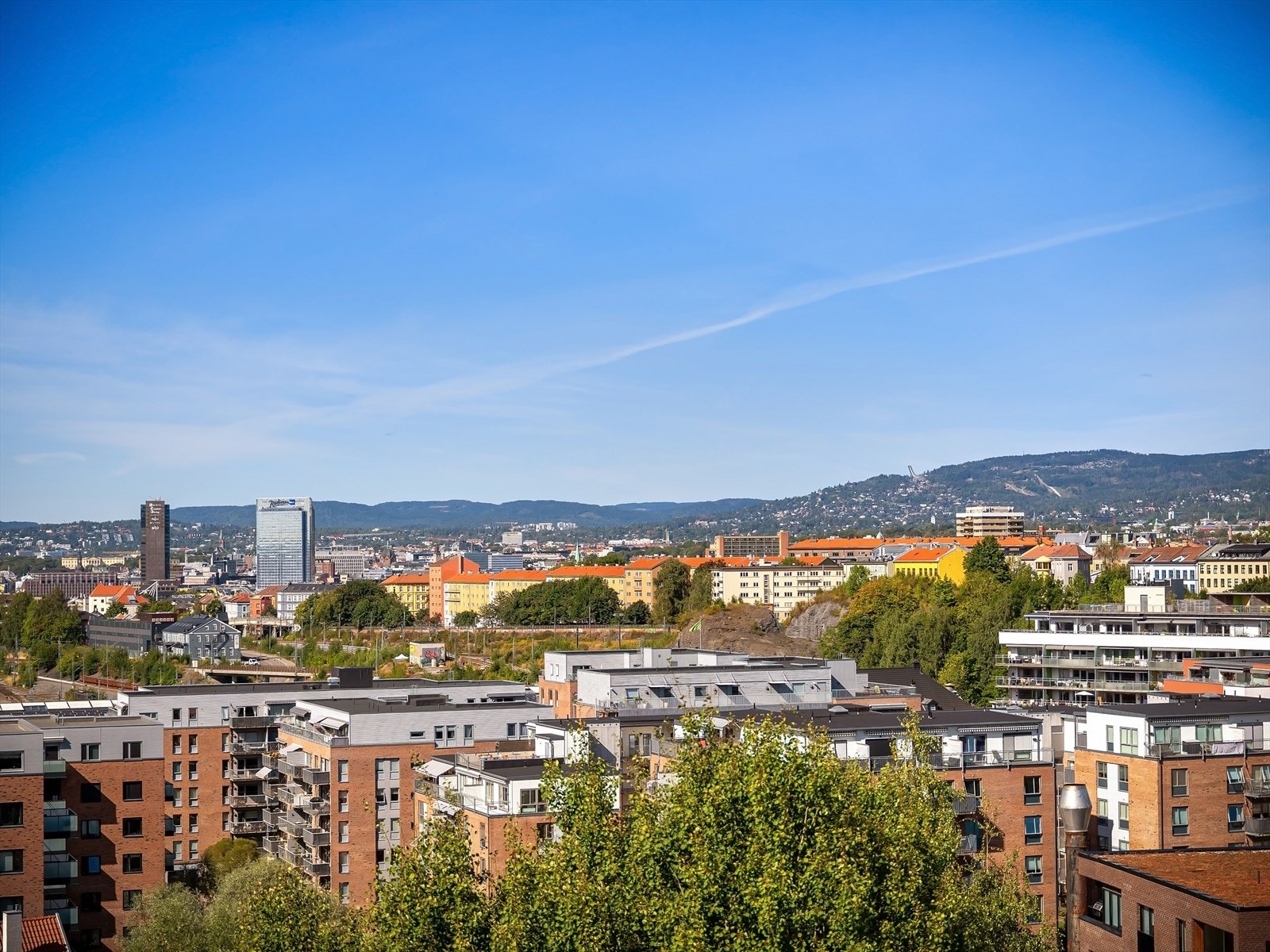 Spektakulær utsikt fra 8. etasje. Galleribilde