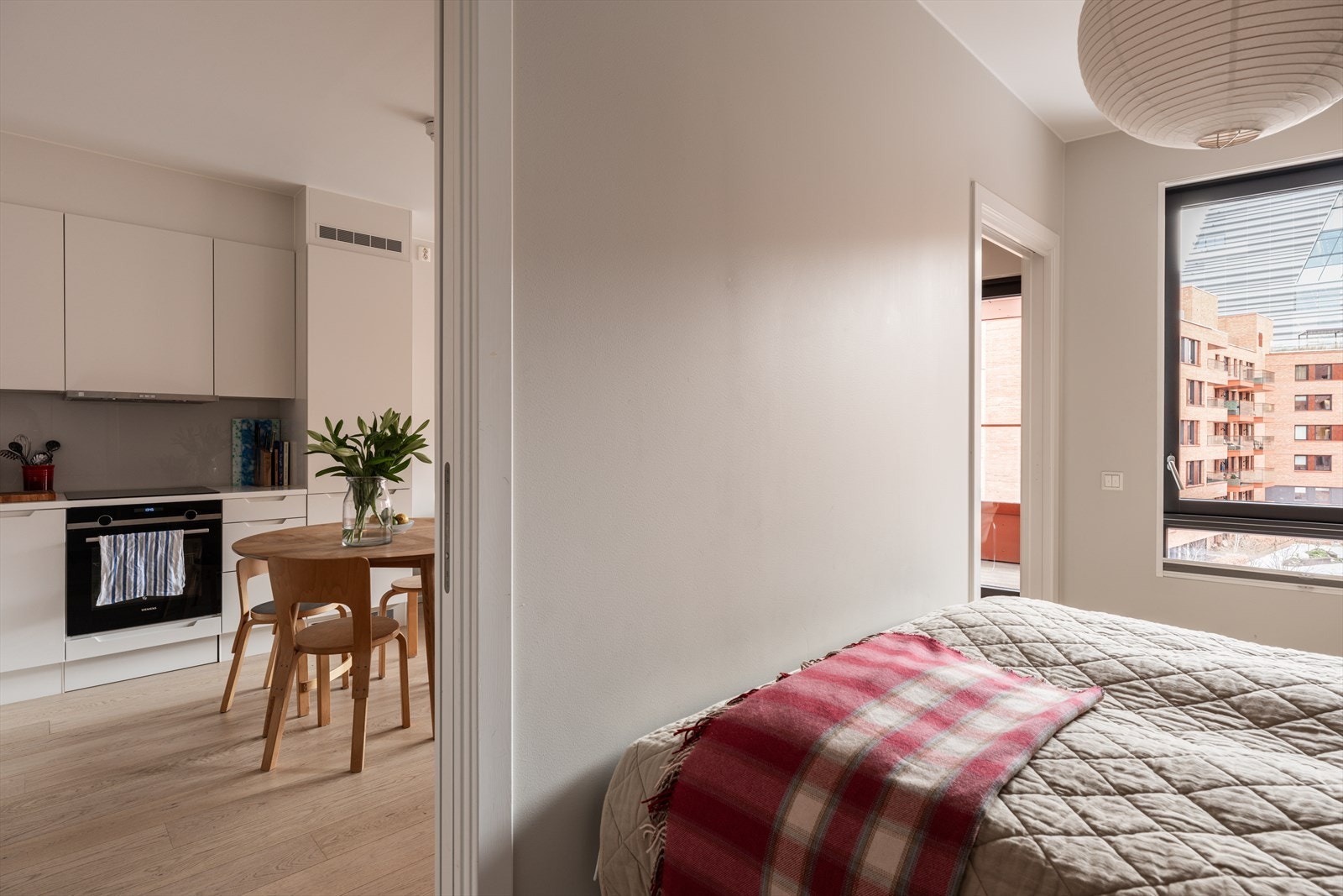 Smakfullt mattlakkert eik tregulv Galleribilde