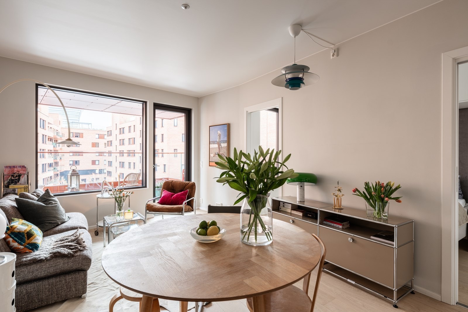 Boligen varmes opp via vannbåren varme. Galleribilde