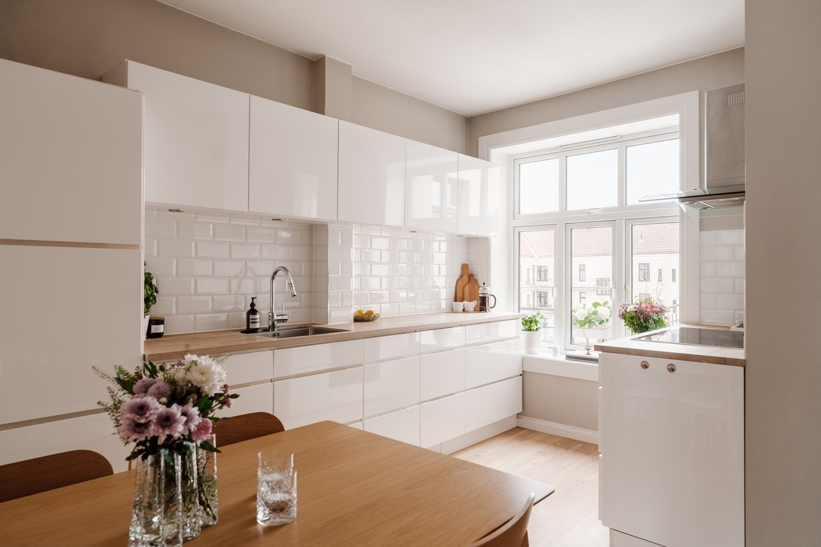 Tidløst Kvik-kjøkken fra 2017 Galleribilde