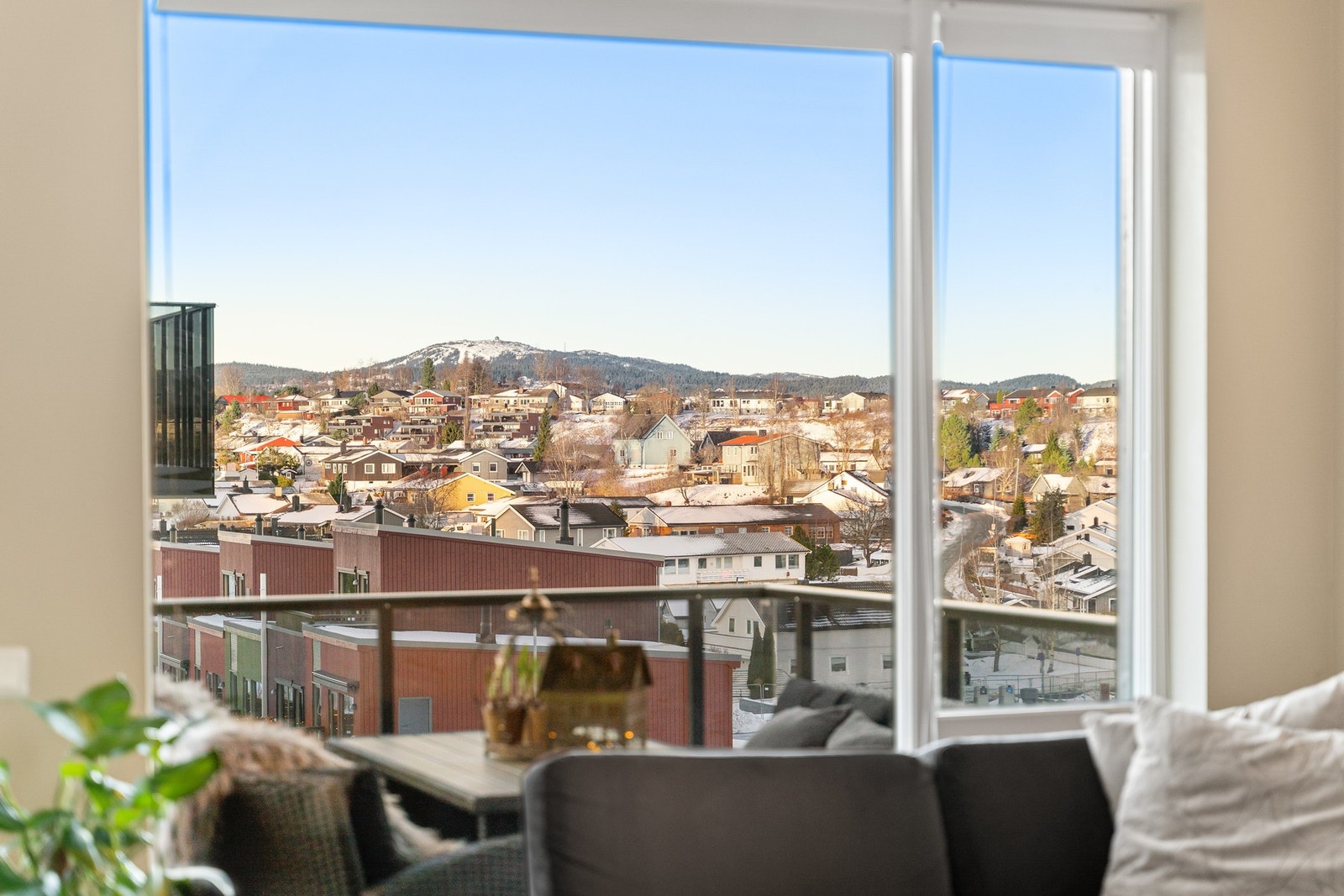 Utsikt fra stua. Galleribilde