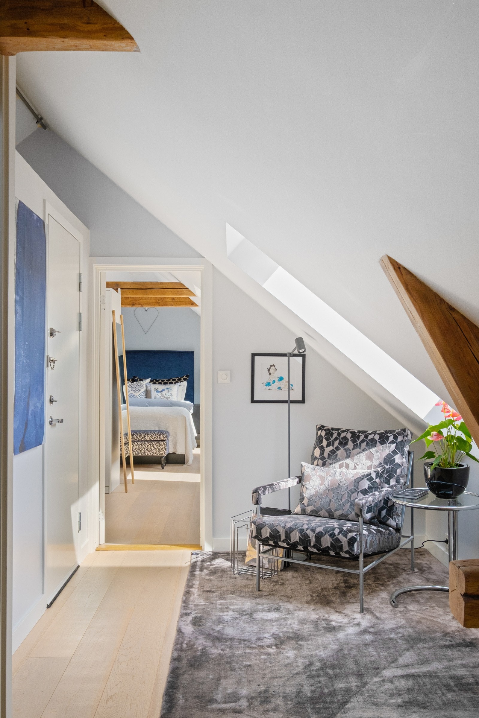 Hyggelig lesekrok utenfor hovedsoverommet. Galleribilde