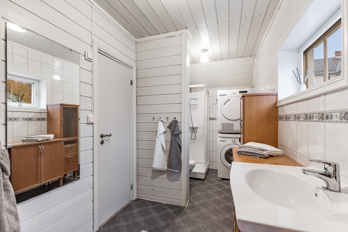 Romslig bad Galleribilde