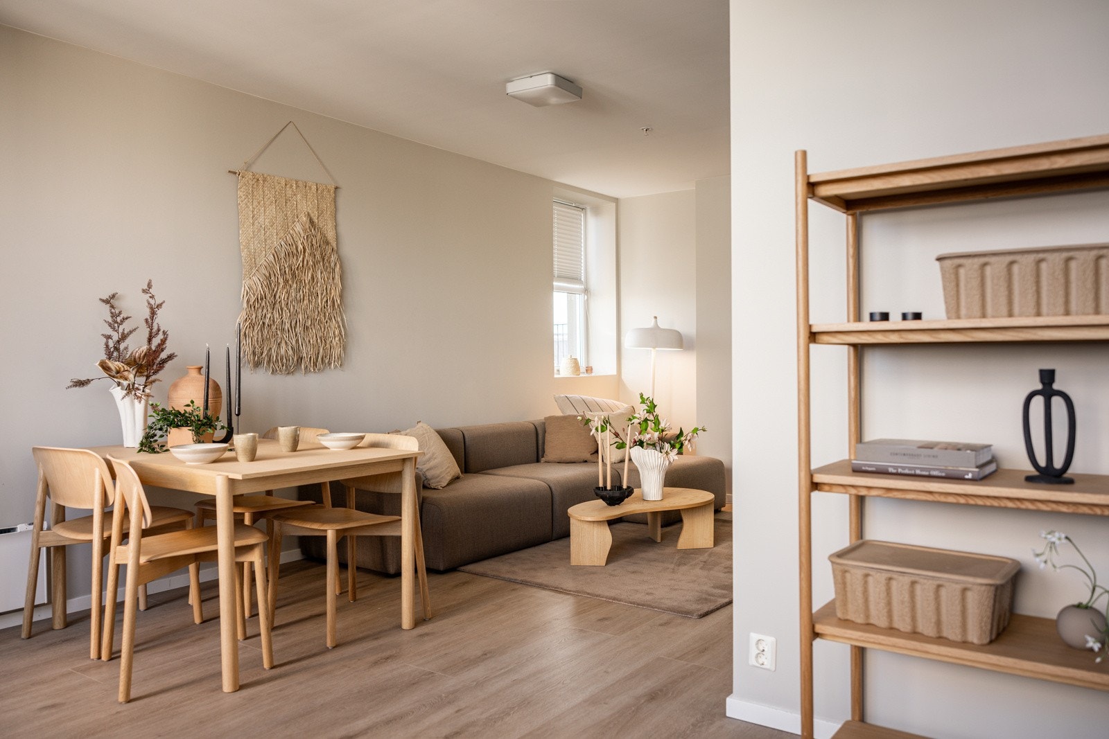 Både bredbånd (100 Mbps) og varmtvann er inkludert i felleskostnadene. Galleribilde