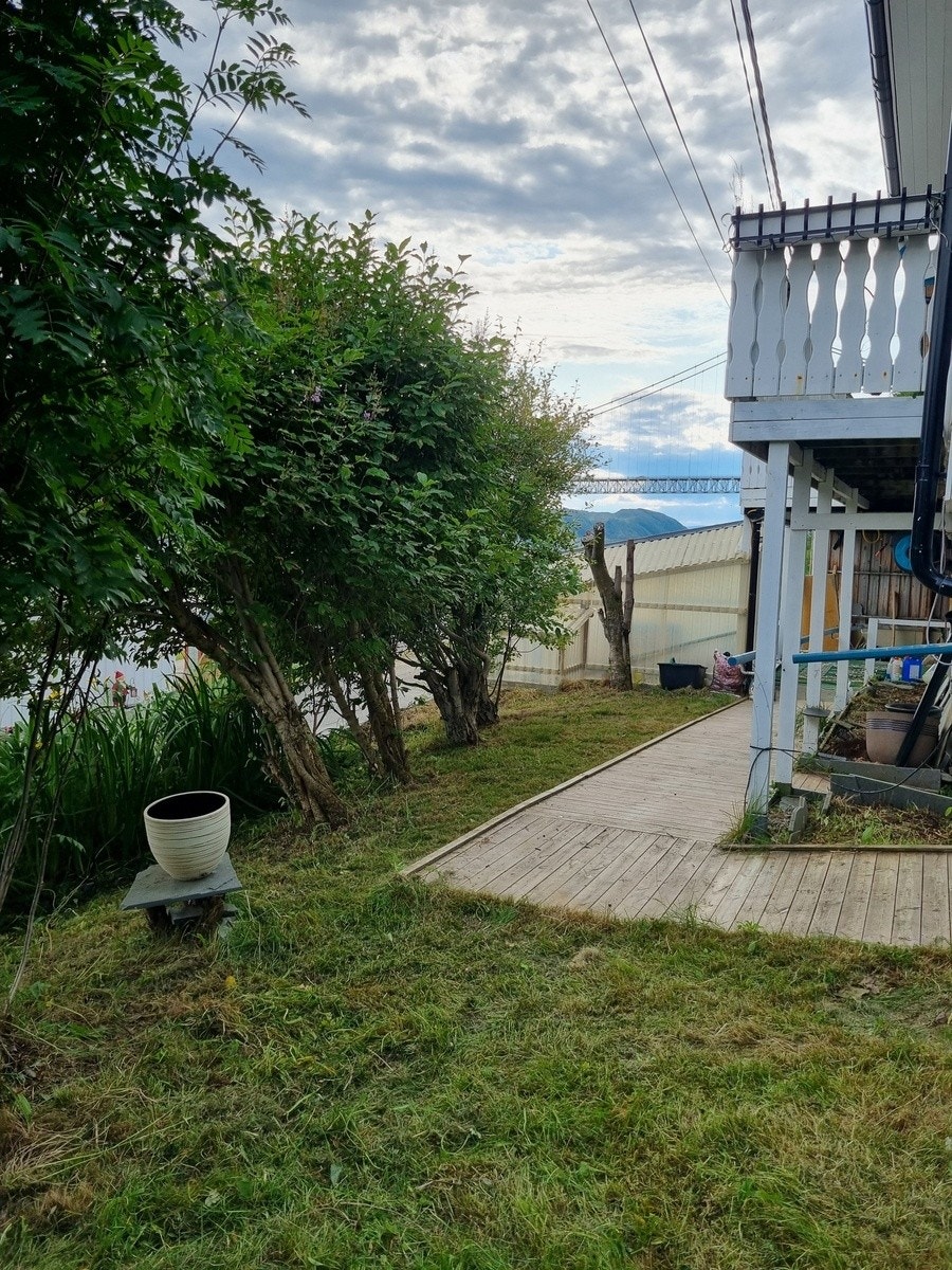 1. etasje terrasse Galleribilde