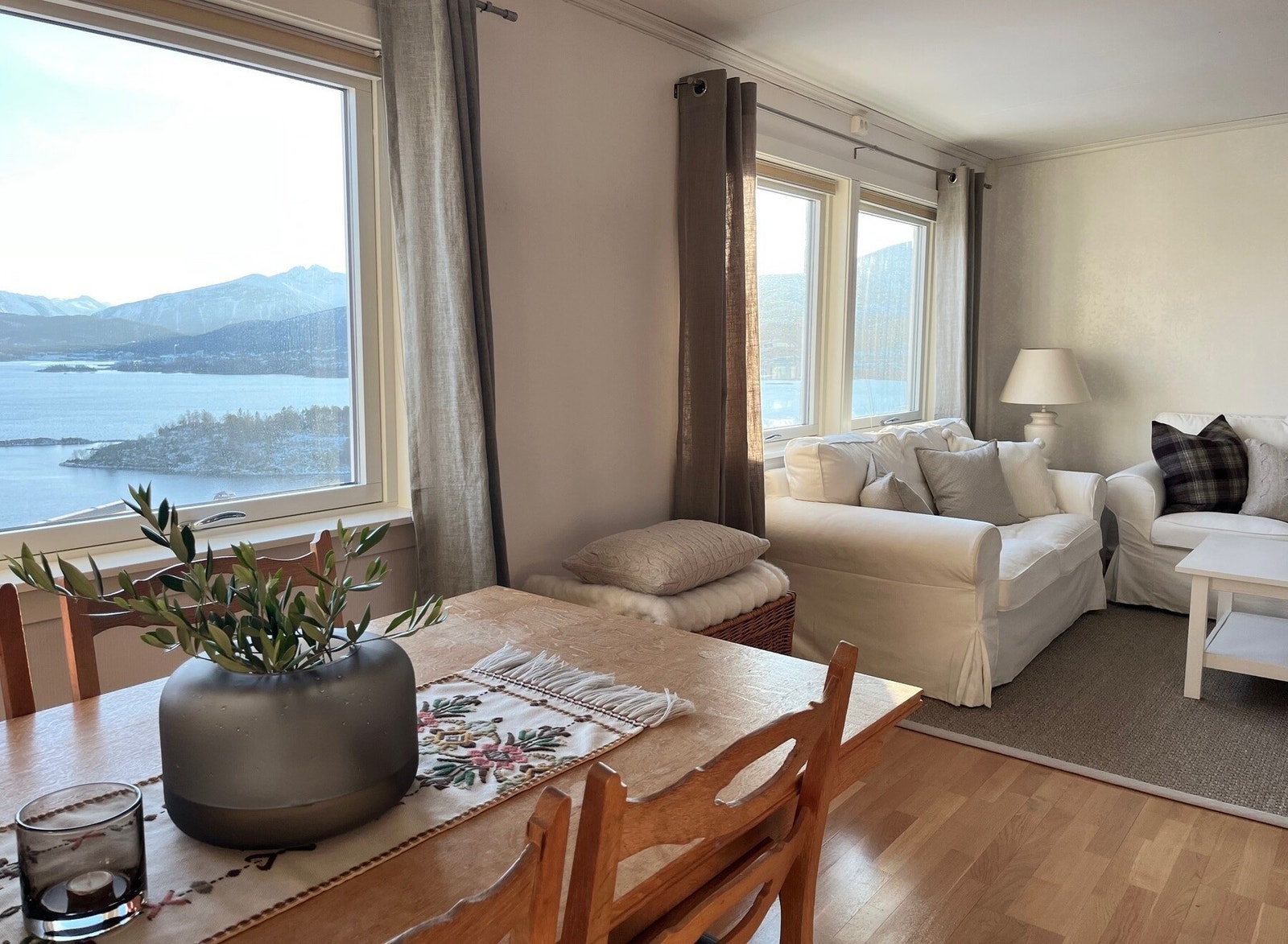 Har du lyst til å bo her? Husk å ordne finansiering før visning! Galleribilde