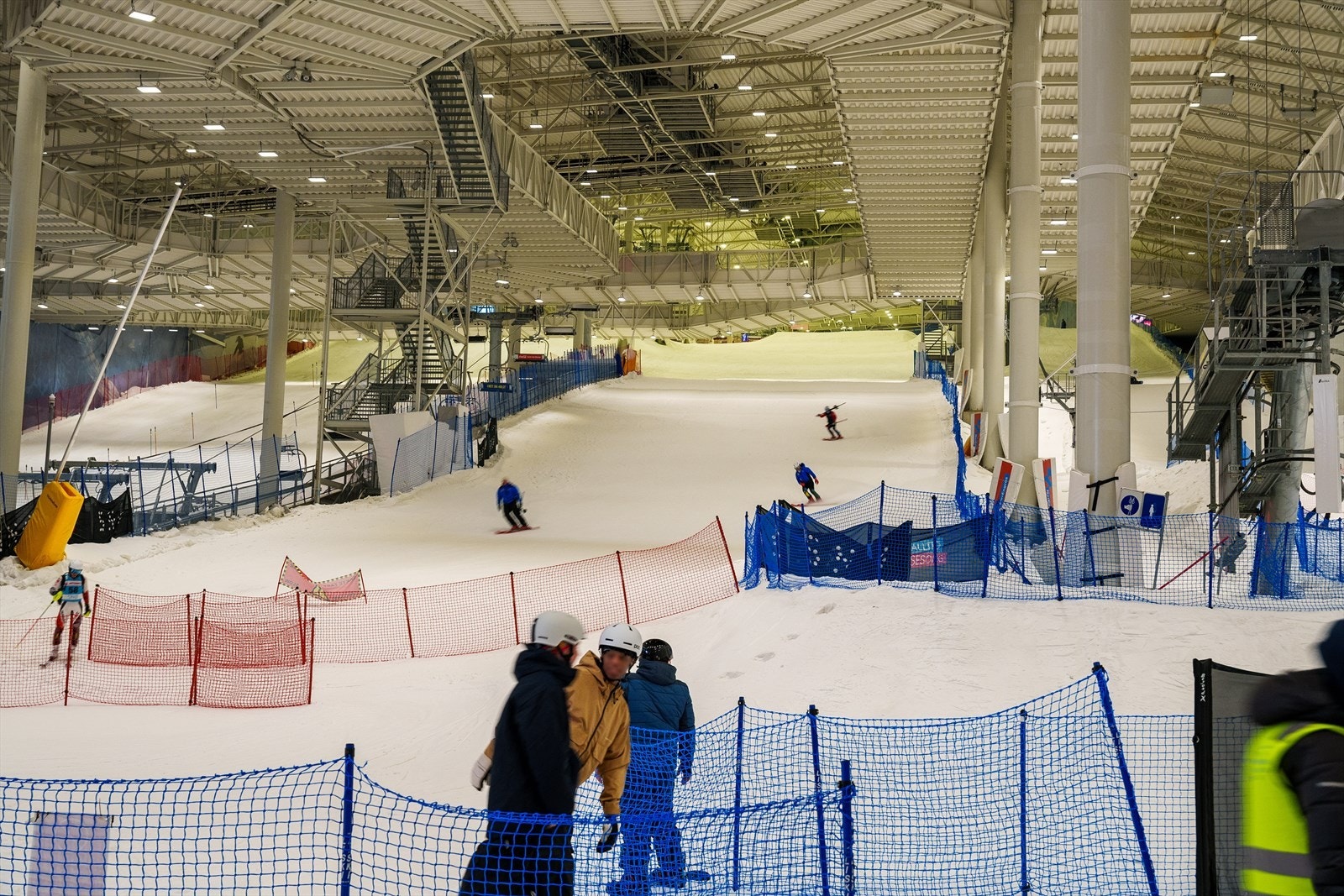 Lørenskog er også hjem til SNØ, en helårsarena for ski og andre snøaktiviteter. Galleribilde