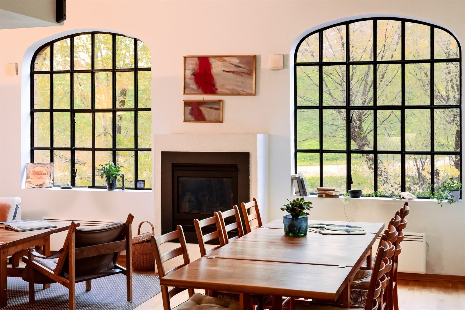 Frodig utsyn med Akerselva som nærmeste nabo. Galleribilde