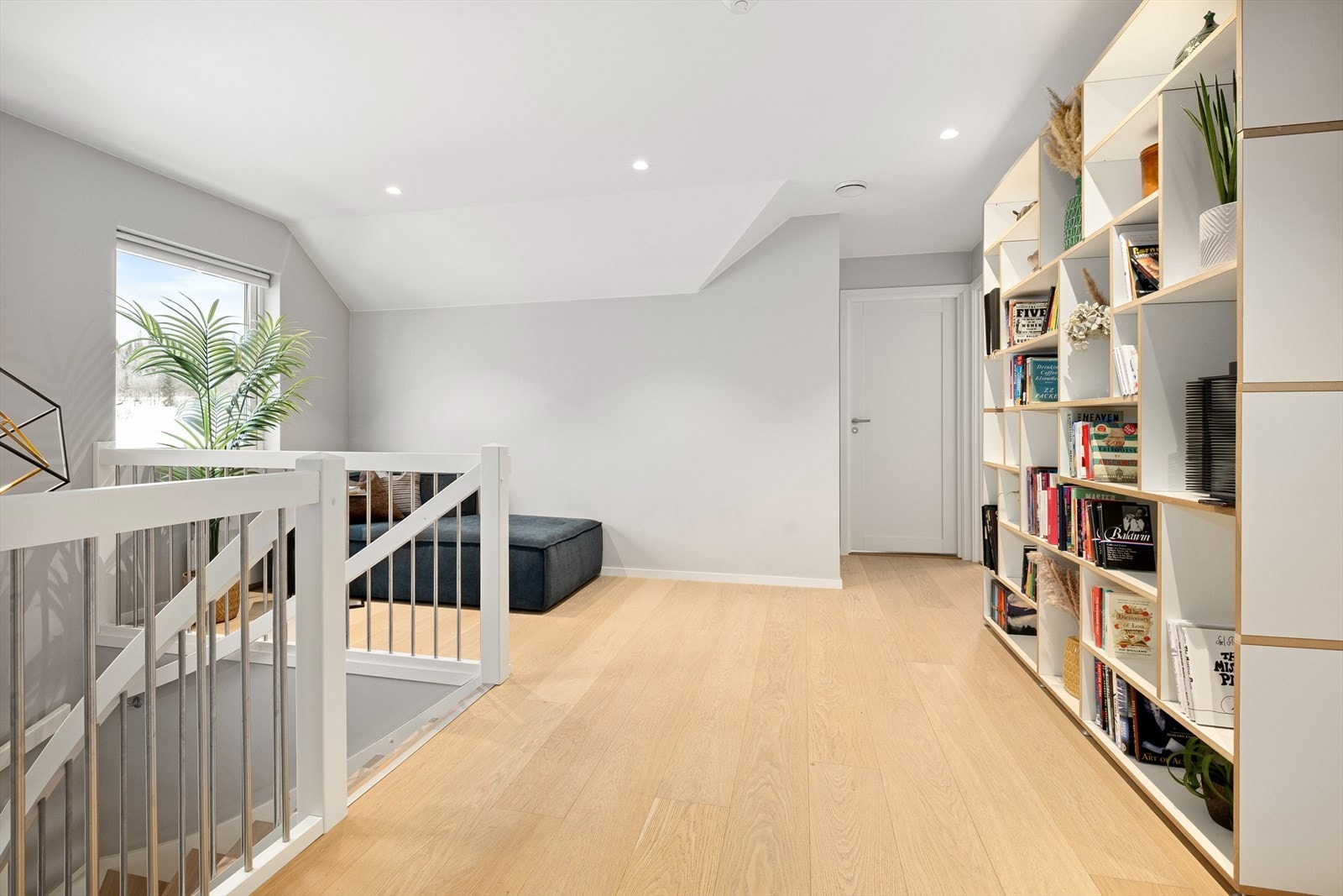 Allrom mulighet for en tv-stue. Galleribilde