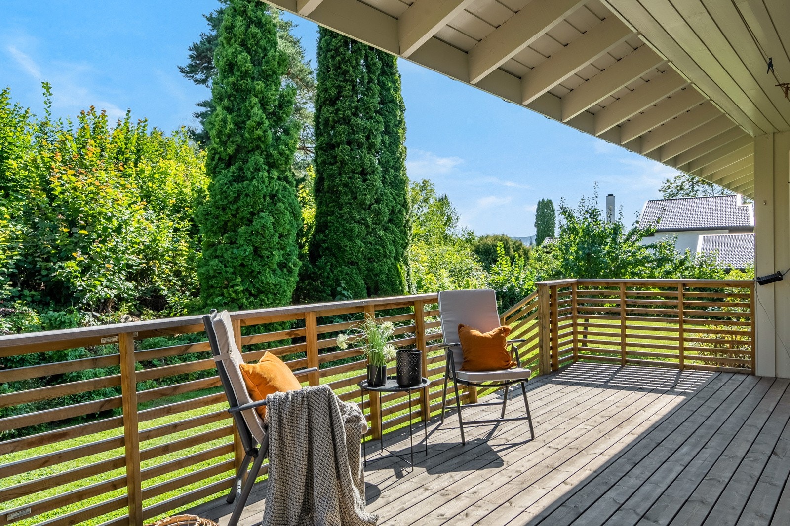 Også her finner du god plass til utemøblement, med 25m² gulvareal Galleribilde