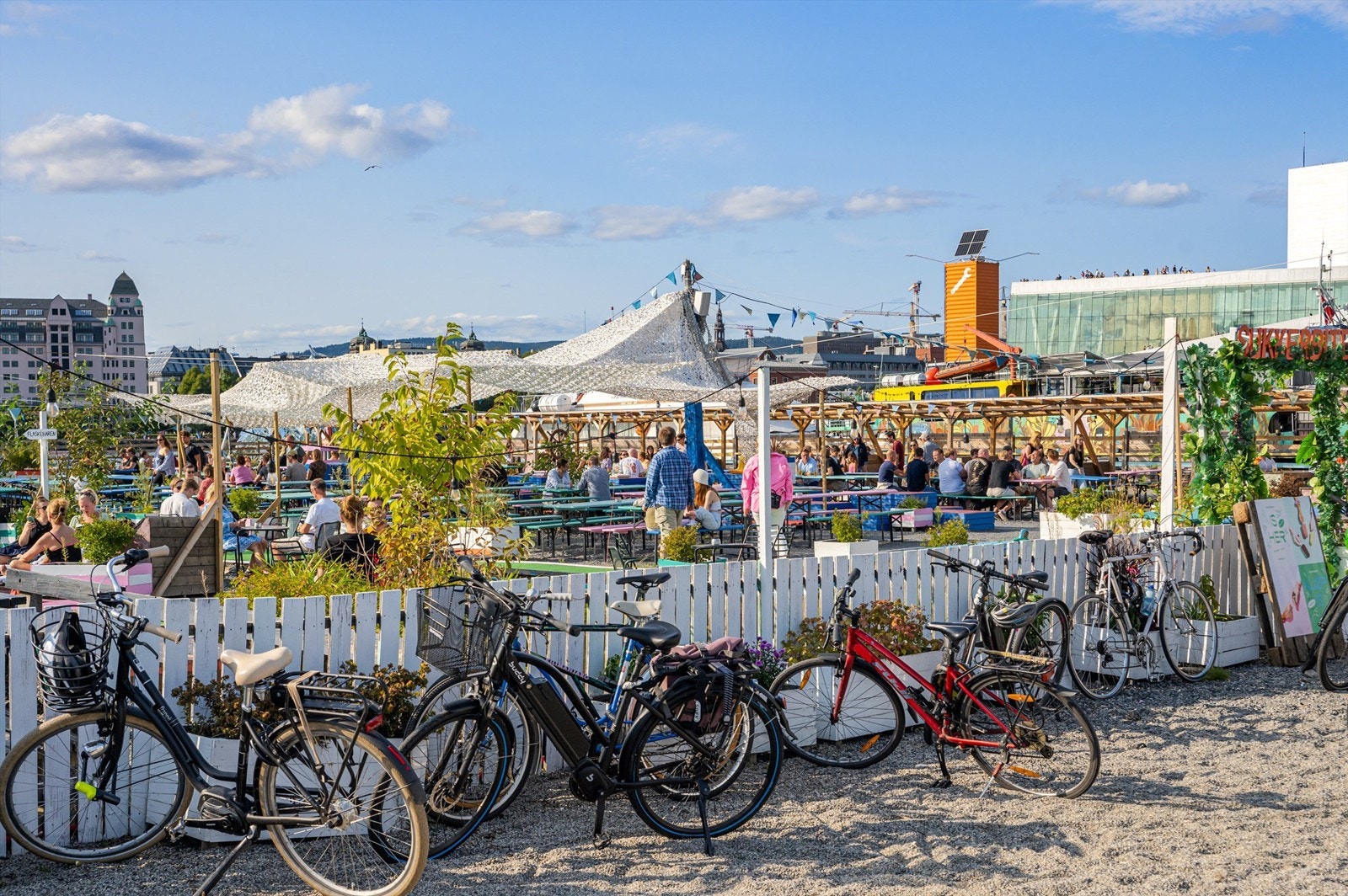 Det er også planer om å anlegge en grønn park langs vannet på Sukkerbiten utenfor Munchmuseet. Galleribilde