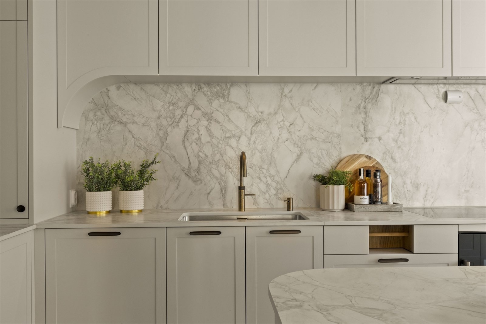 Kvalitet i alle ledd på kjøkkenet - Kranen kan skifte mellom øyeblikkelig kaldt, varmt og kokende vann. Galleribilde